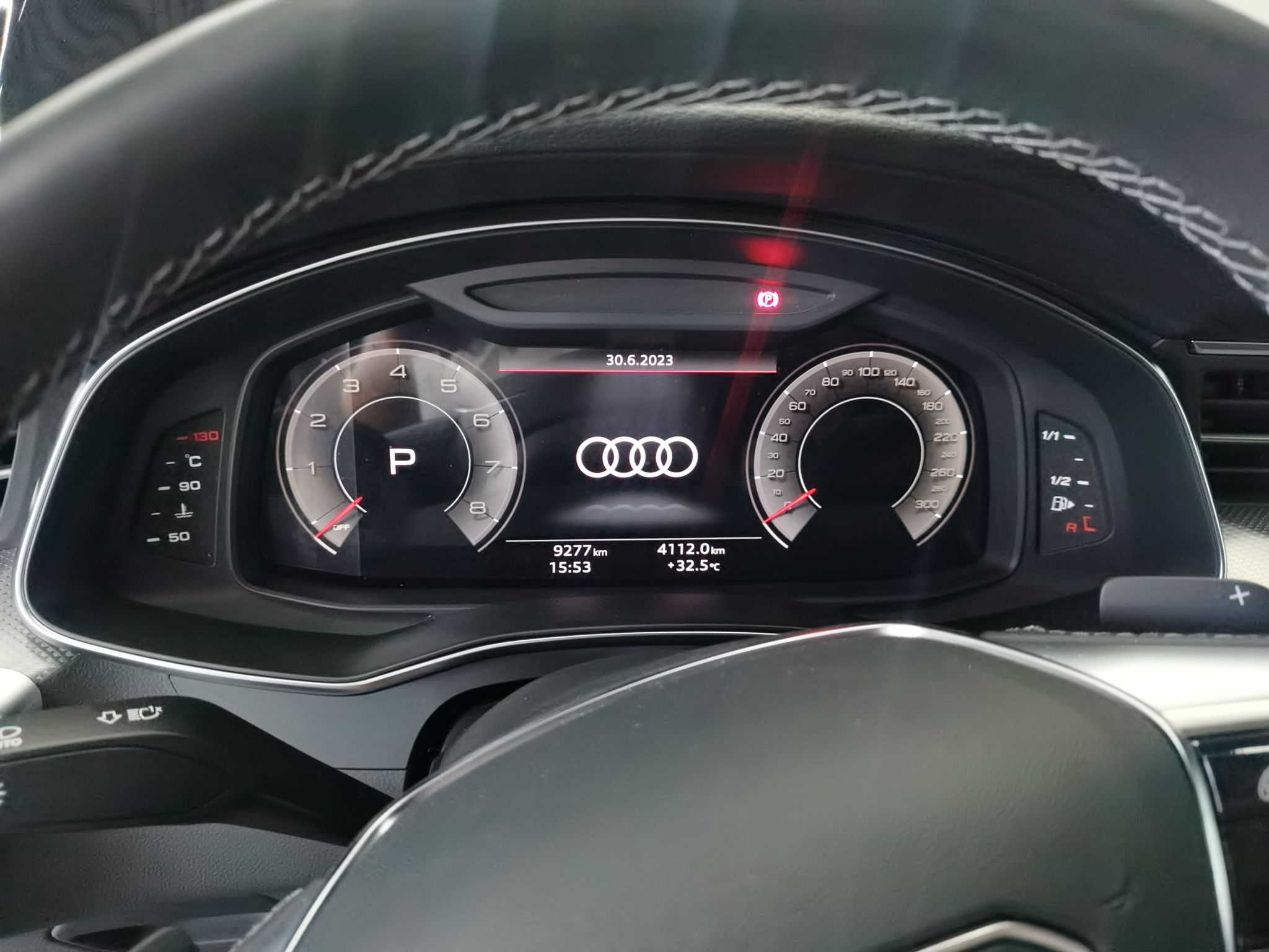 奥迪A6L 2022款 40 TFSI 豪华动感型