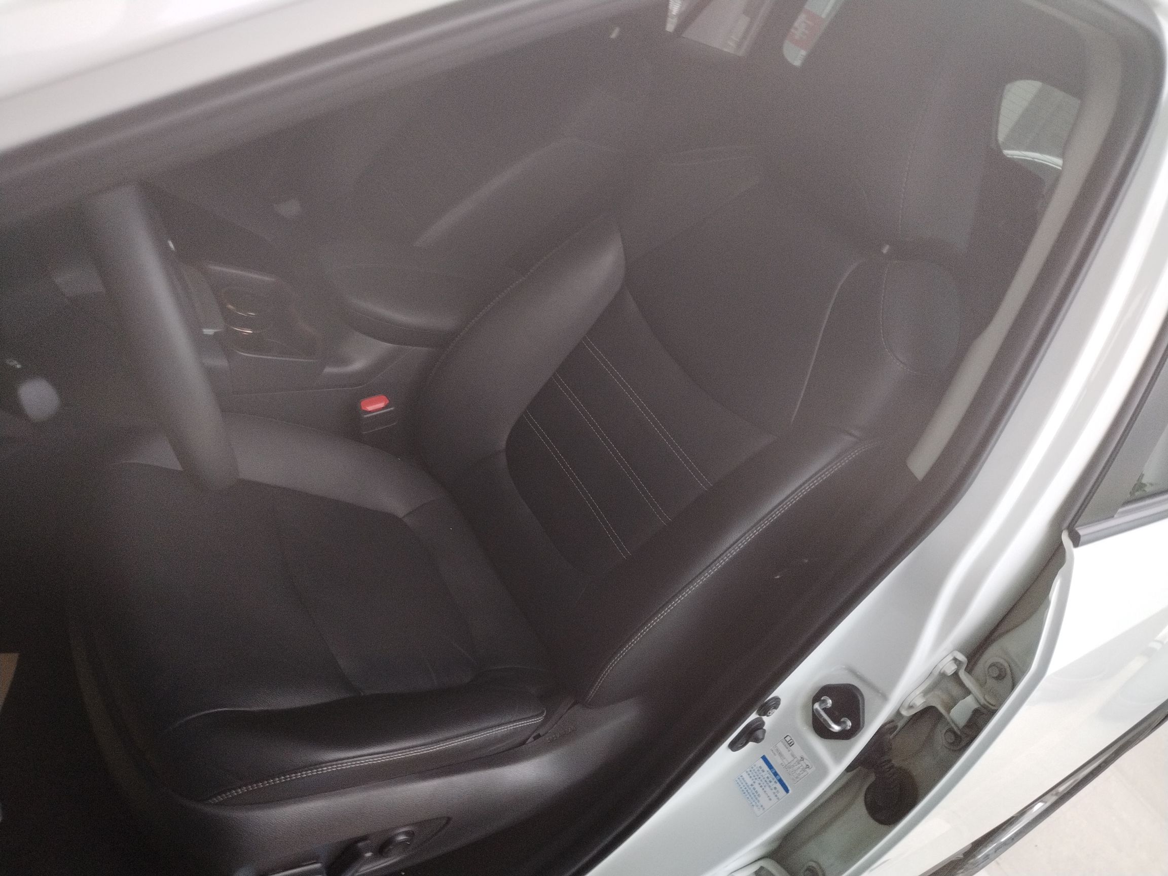 丰田 RAV4 2020款 2.0L CVT四驱风尚版