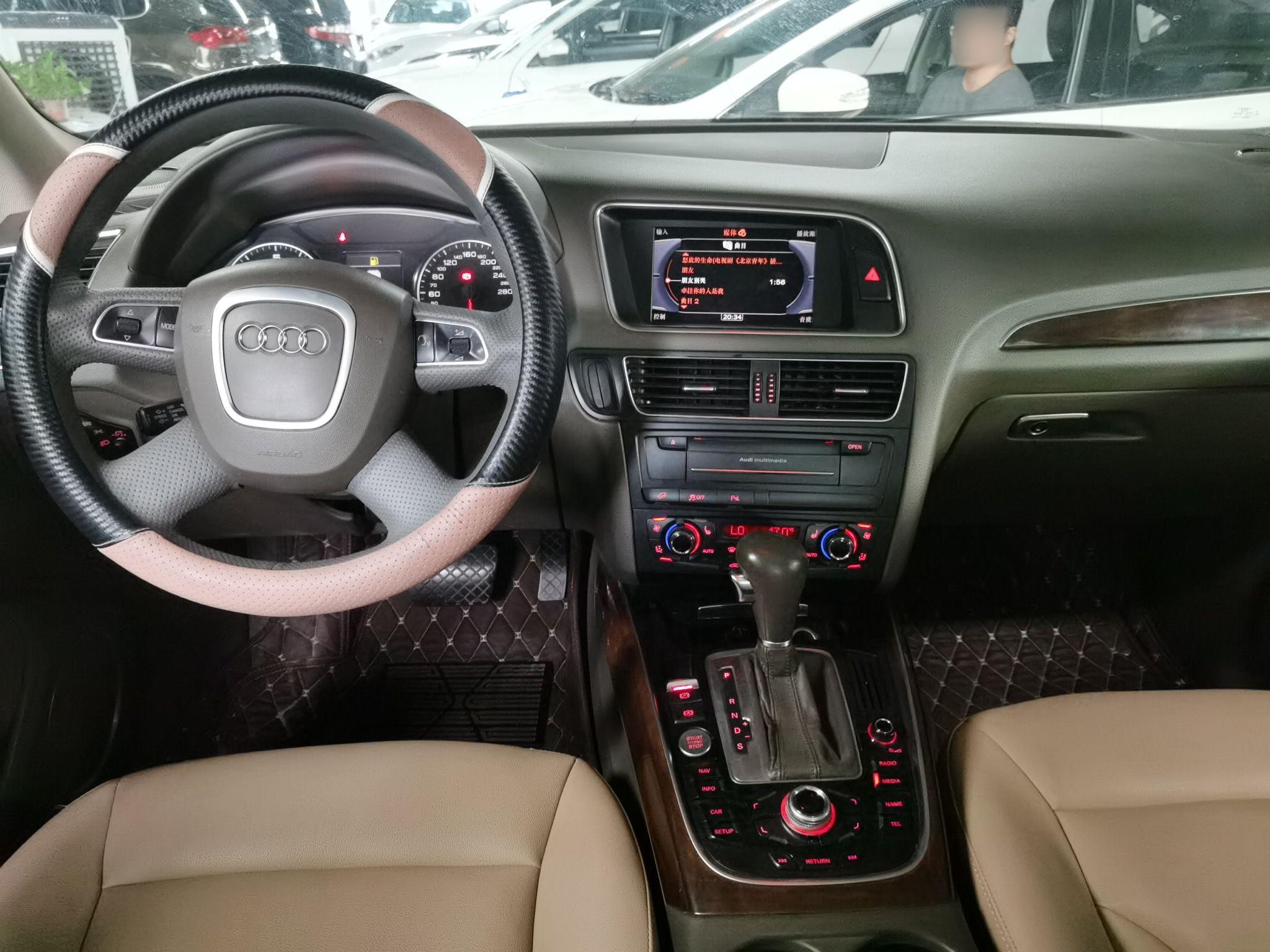 奥迪Q5 2012款 2.0TFSI 舒适型