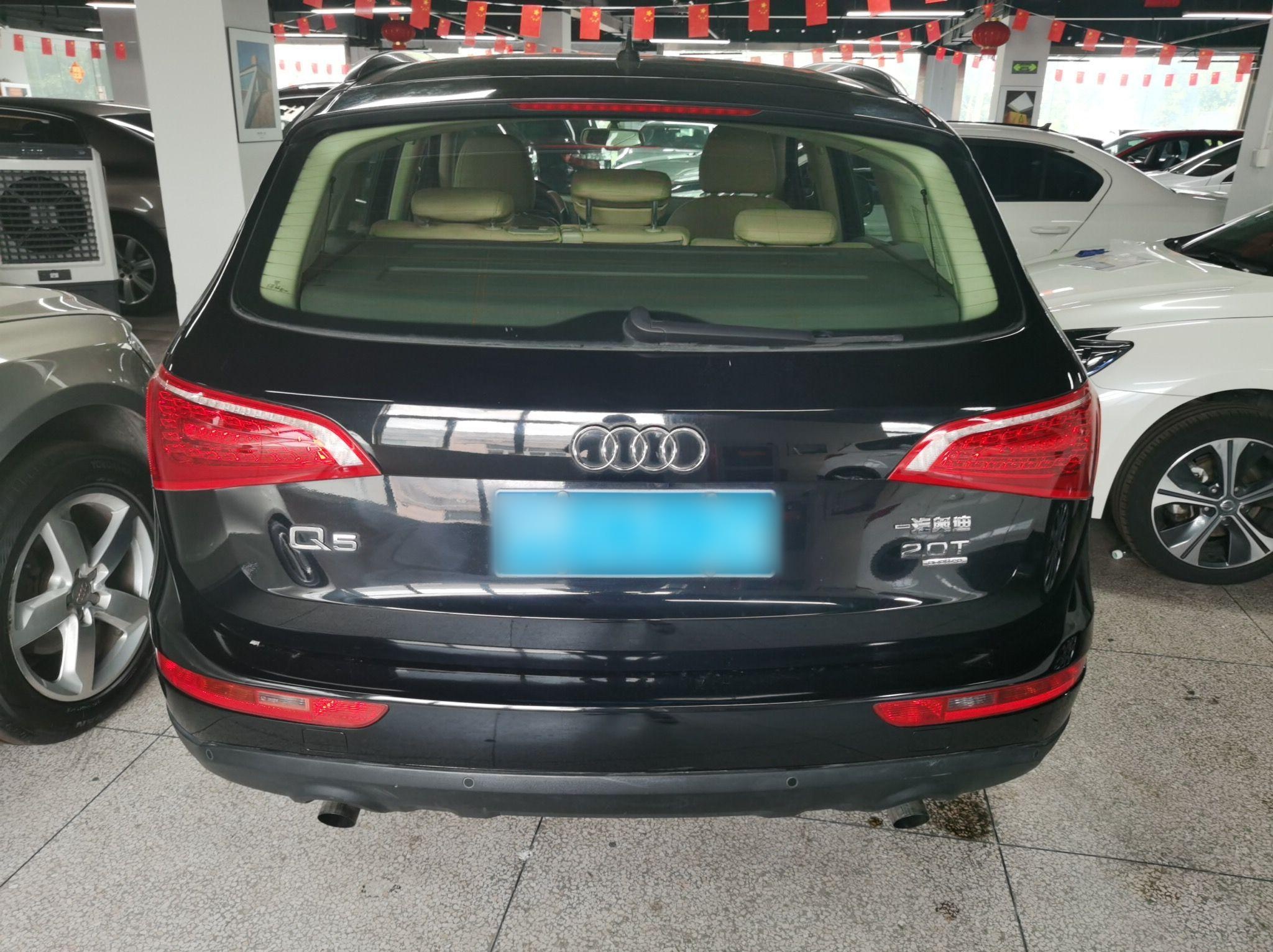 奥迪Q5 2012款 2.0TFSI 舒适型