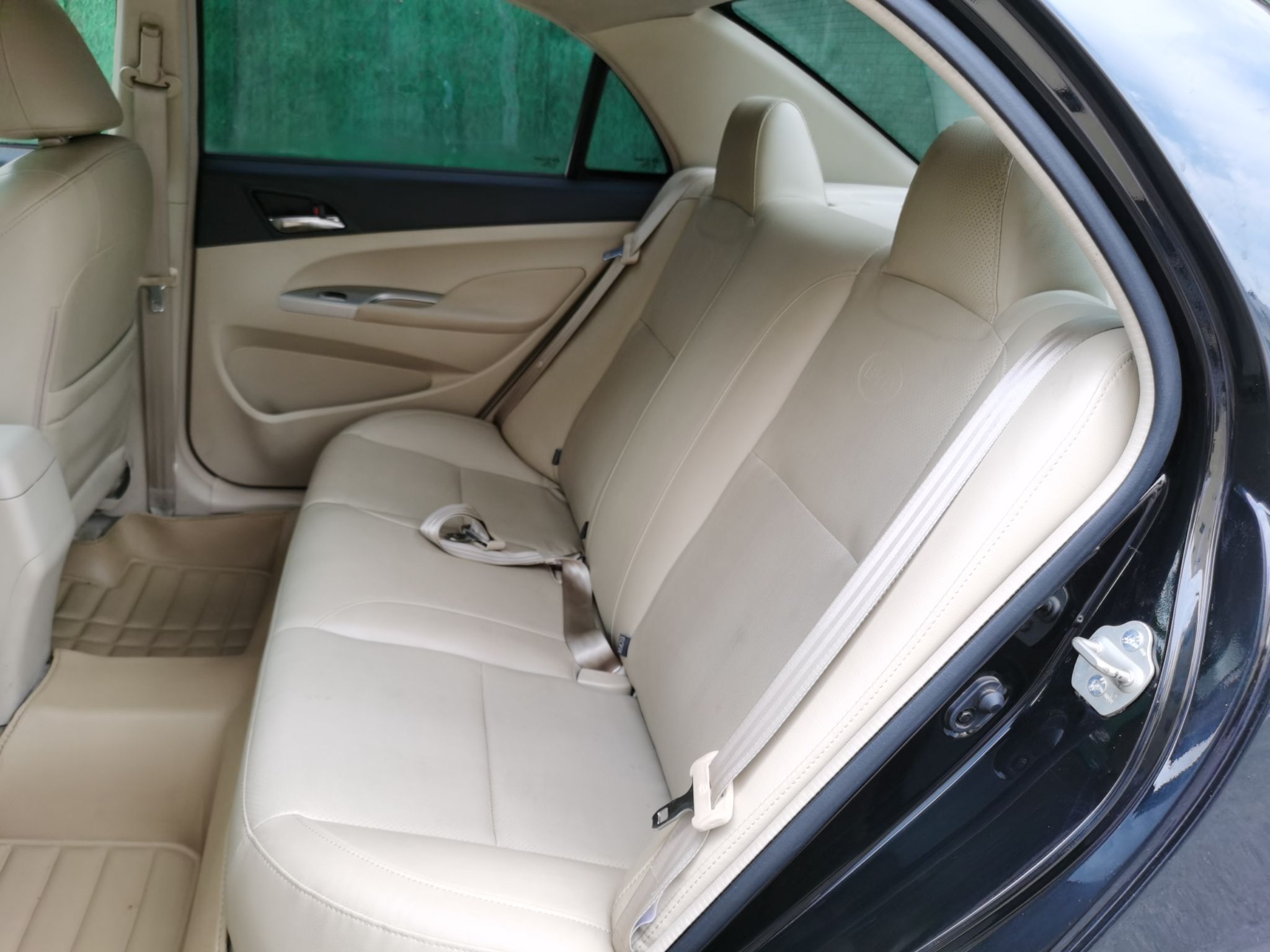 比亚迪F3 2015款 节能版 1.5L 手动豪华型