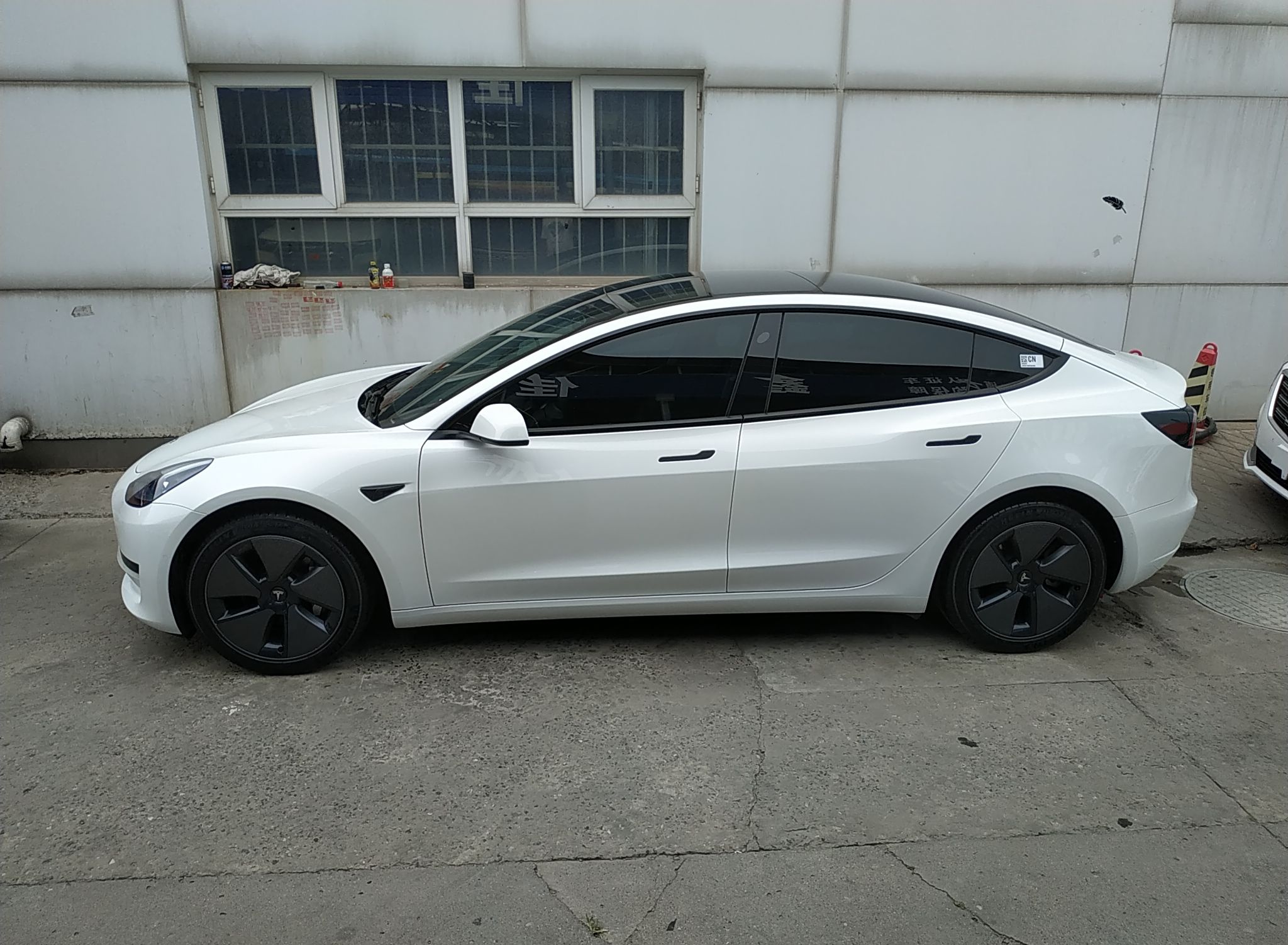 特斯拉 Model 3 2022款 后轮驱动版