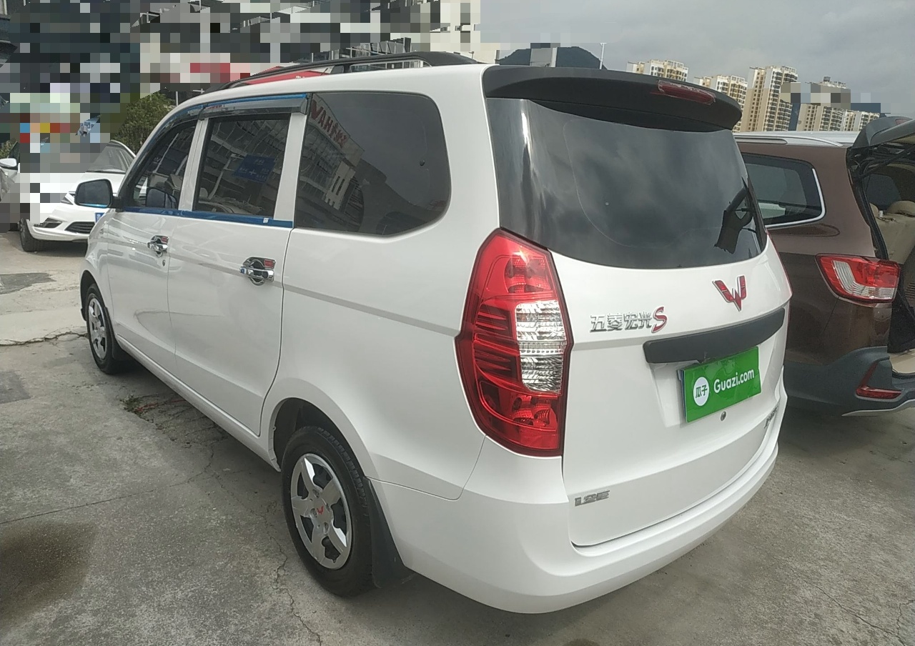 五菱汽车 五菱宏光 2020款 1.2L S基本型国VI LSI