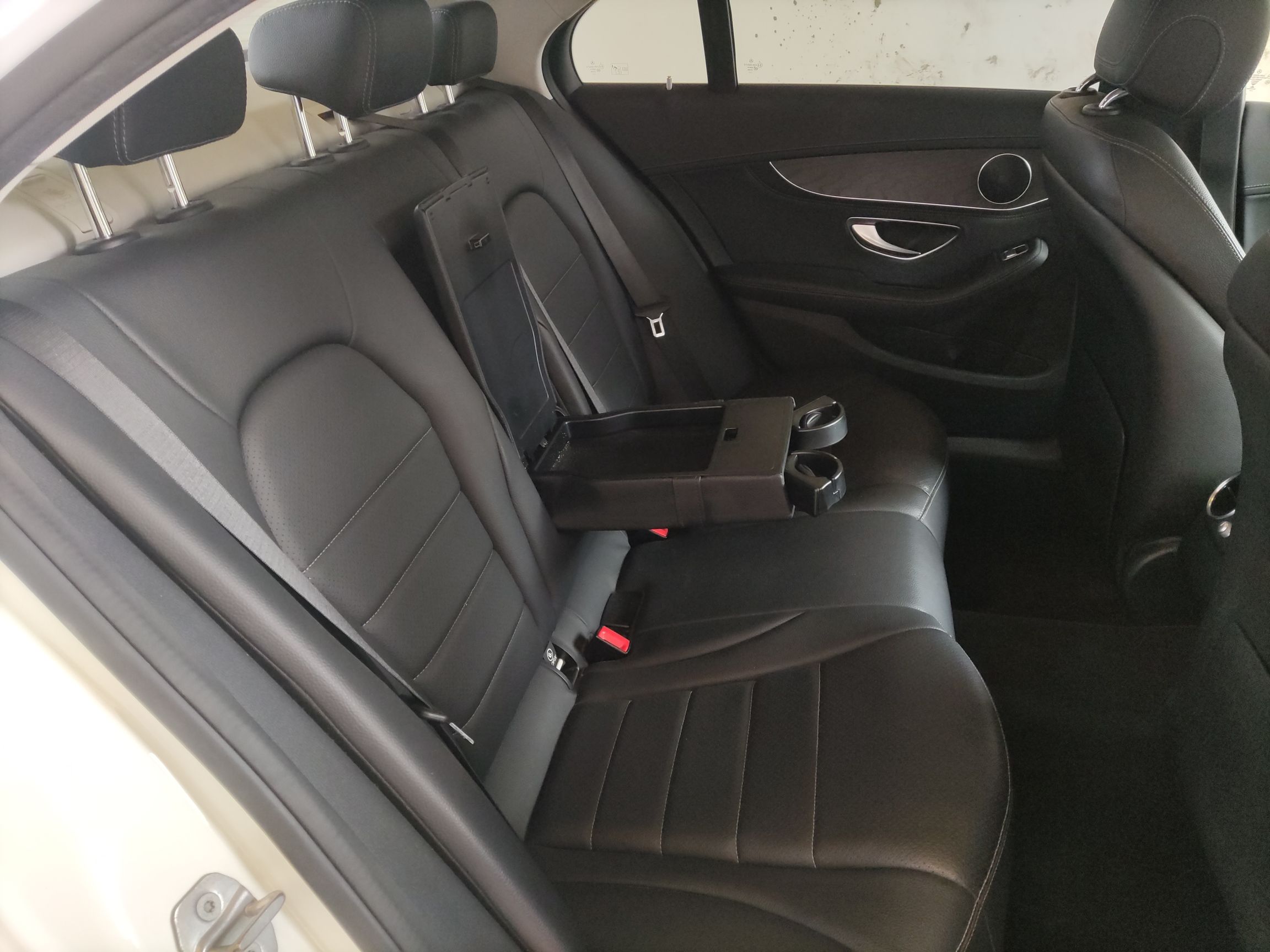 奔驰C级 2017款 改款 C 180 L 时尚型运动版