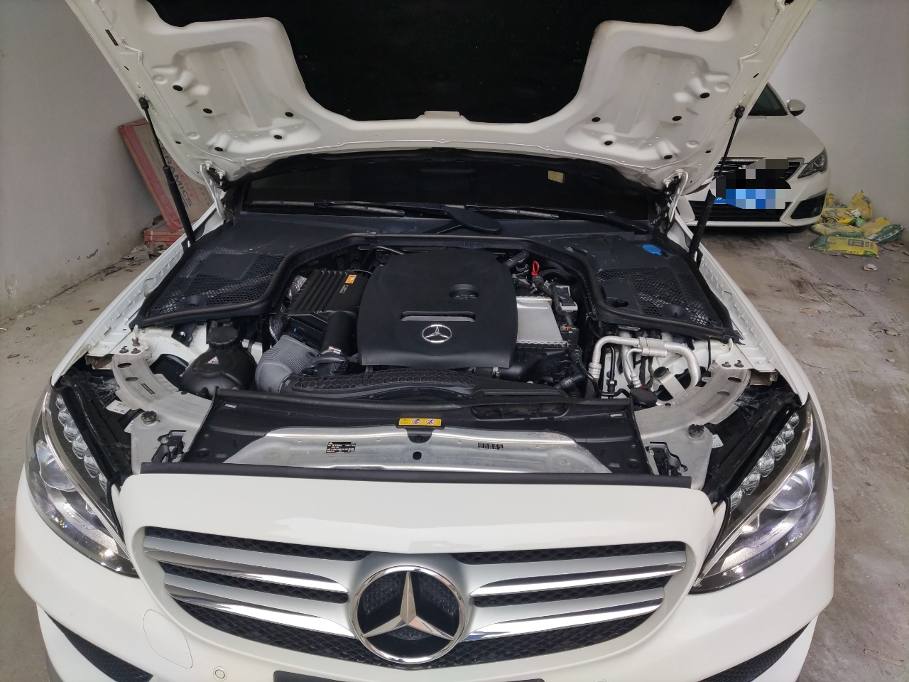 奔驰C级 2017款 改款 C 180 L 时尚型运动版