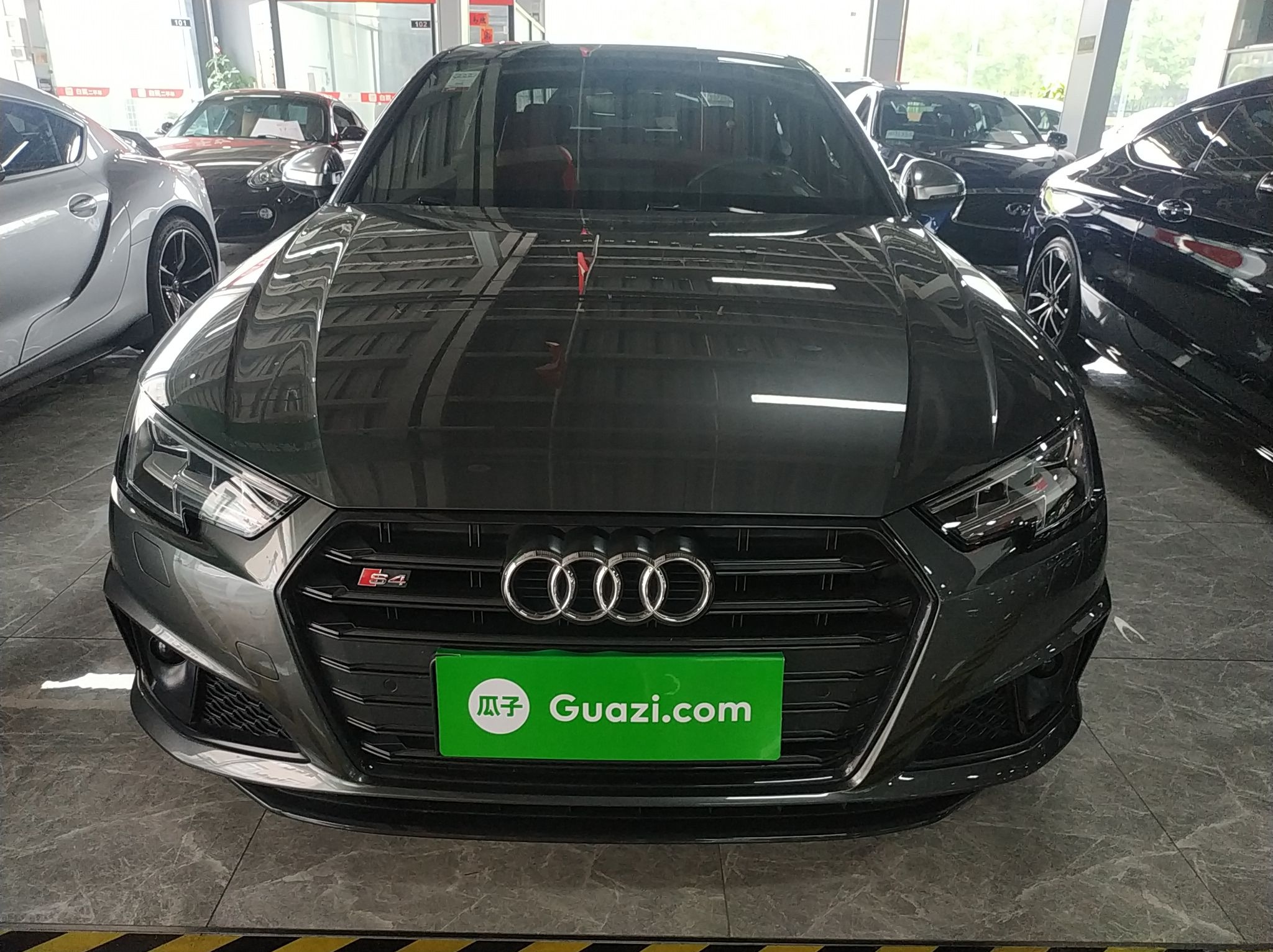 奥迪S4 2018款 S4 3.0TFSI(进口)