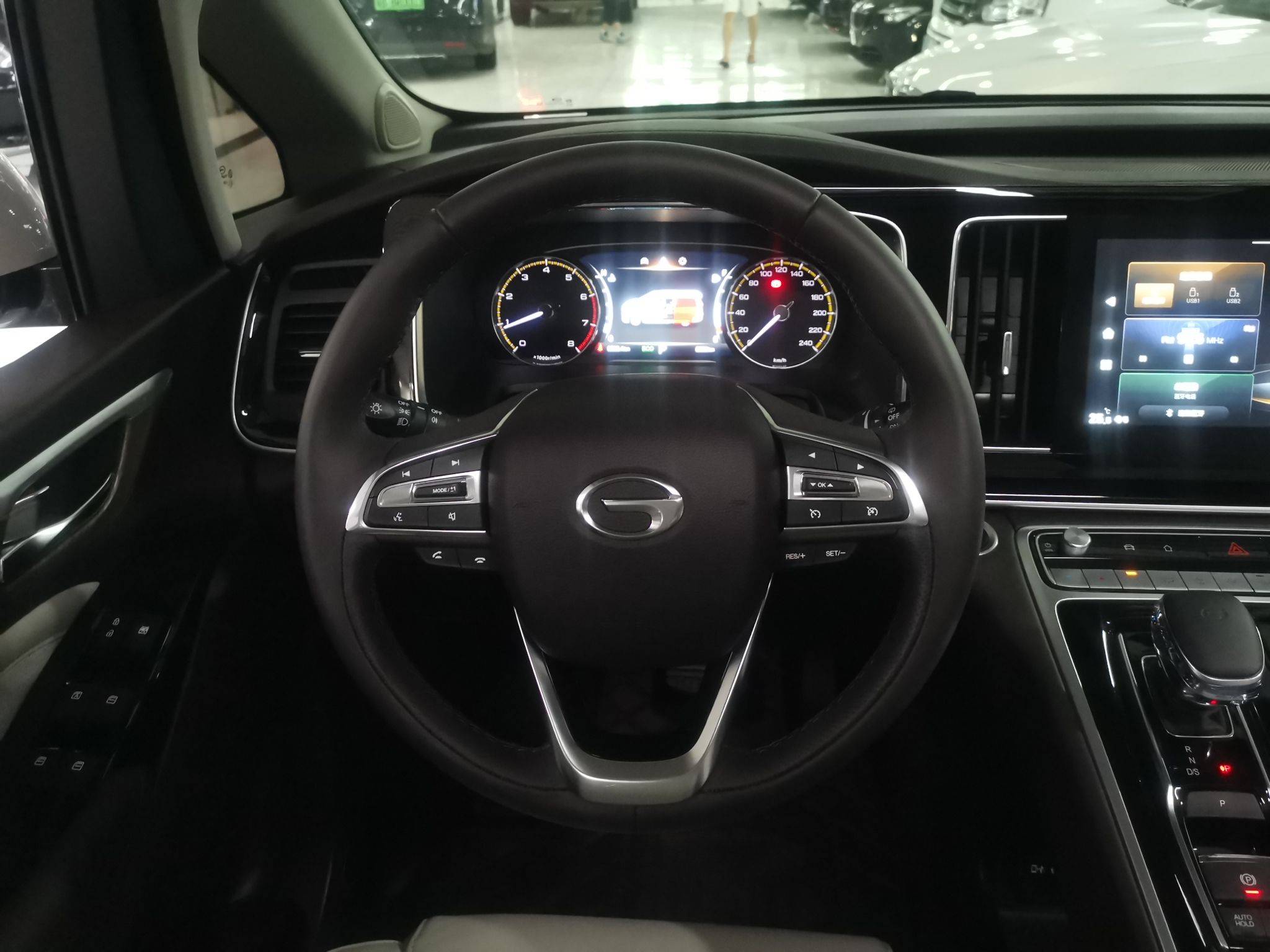 广汽传祺 传祺M8 2021款 领秀系列 390T 尊享版