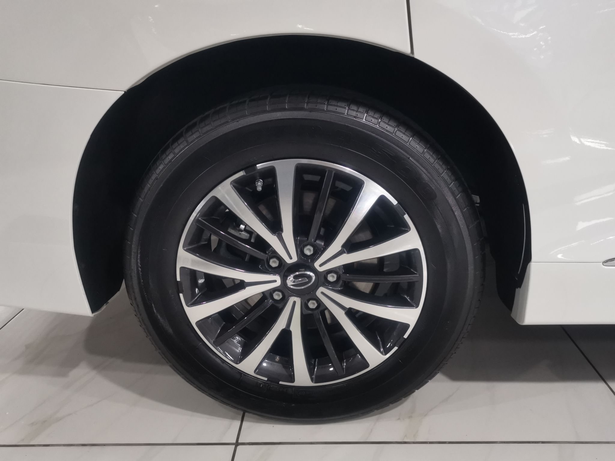 广汽传祺 传祺M8 2021款 领秀系列 390T 尊享版