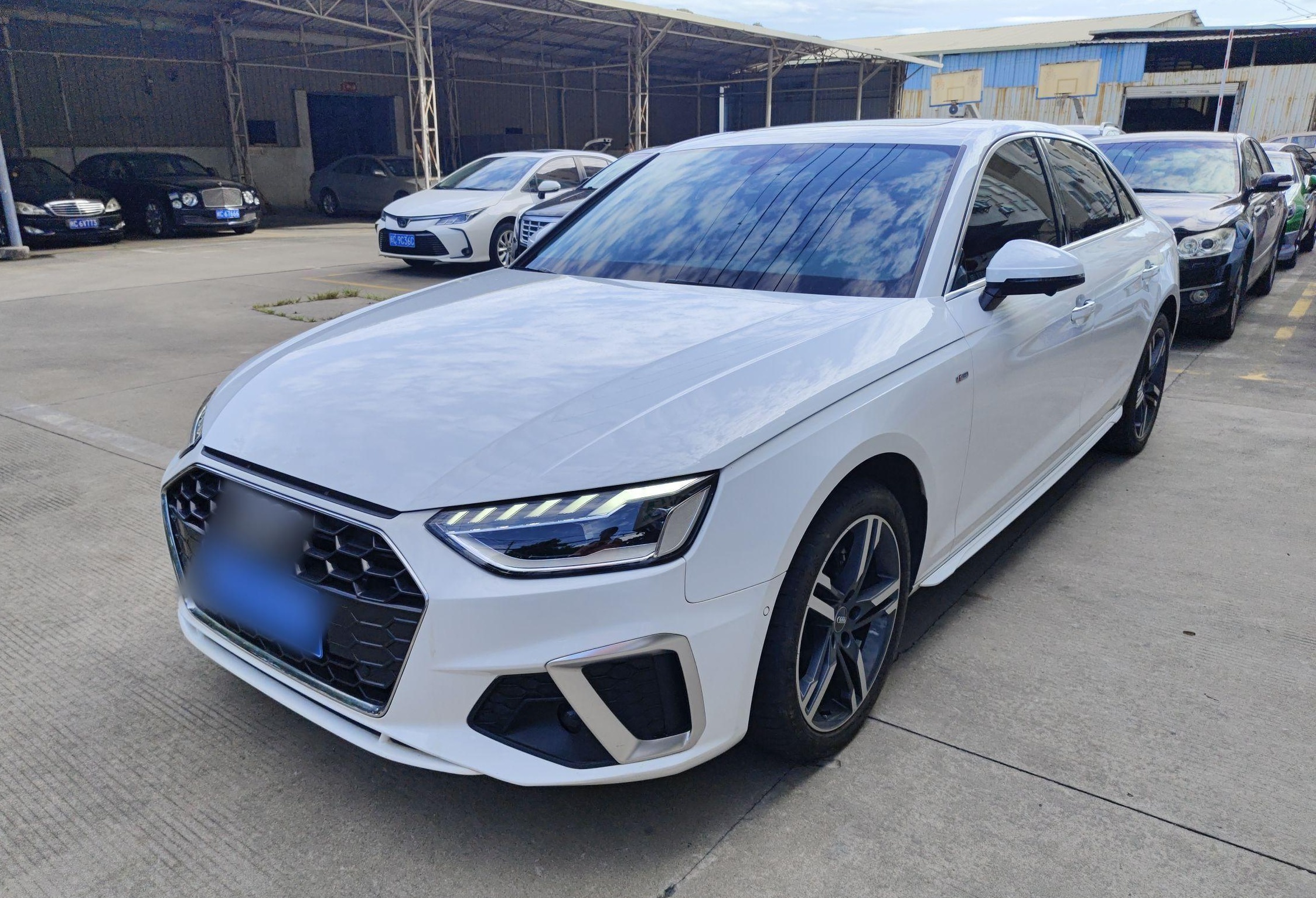 奥迪A4L 2020款 40 TFSI 豪华动感型