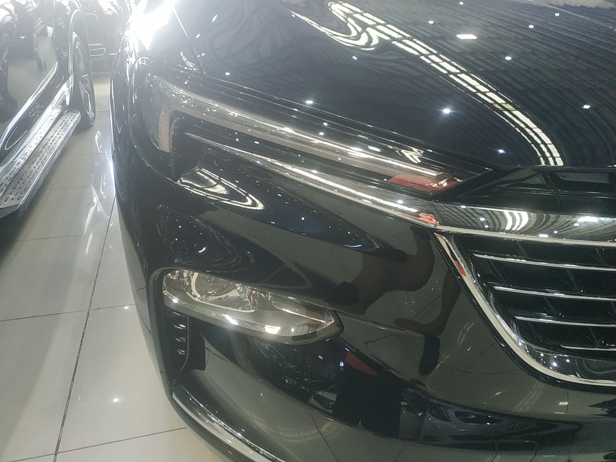 别克 昂科旗 2020款 28T 四驱尊贵型