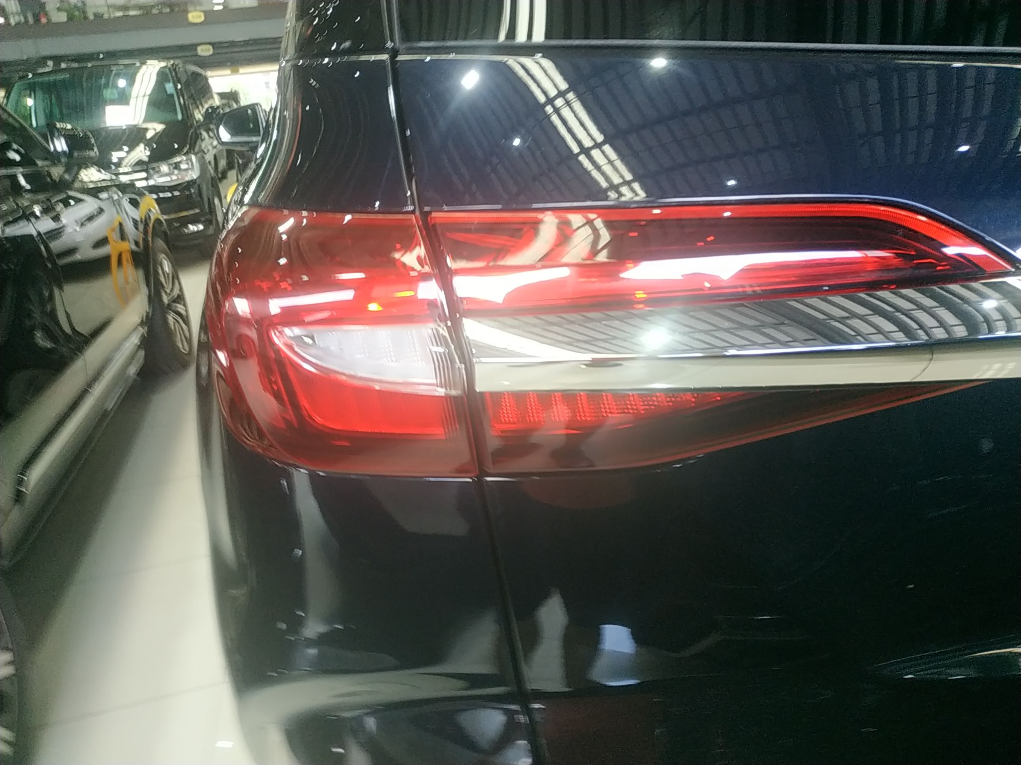 别克 昂科旗 2020款 28T 四驱尊贵型