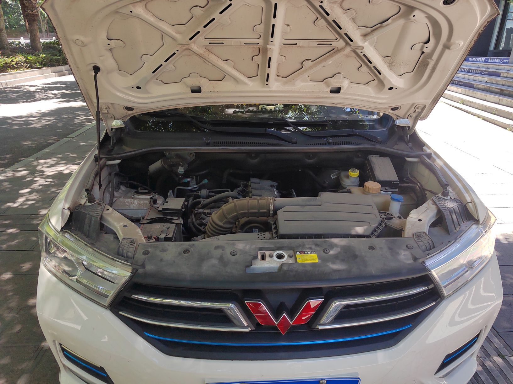 五菱汽车 五菱宏光 2018款 1.5L S标准型L2B