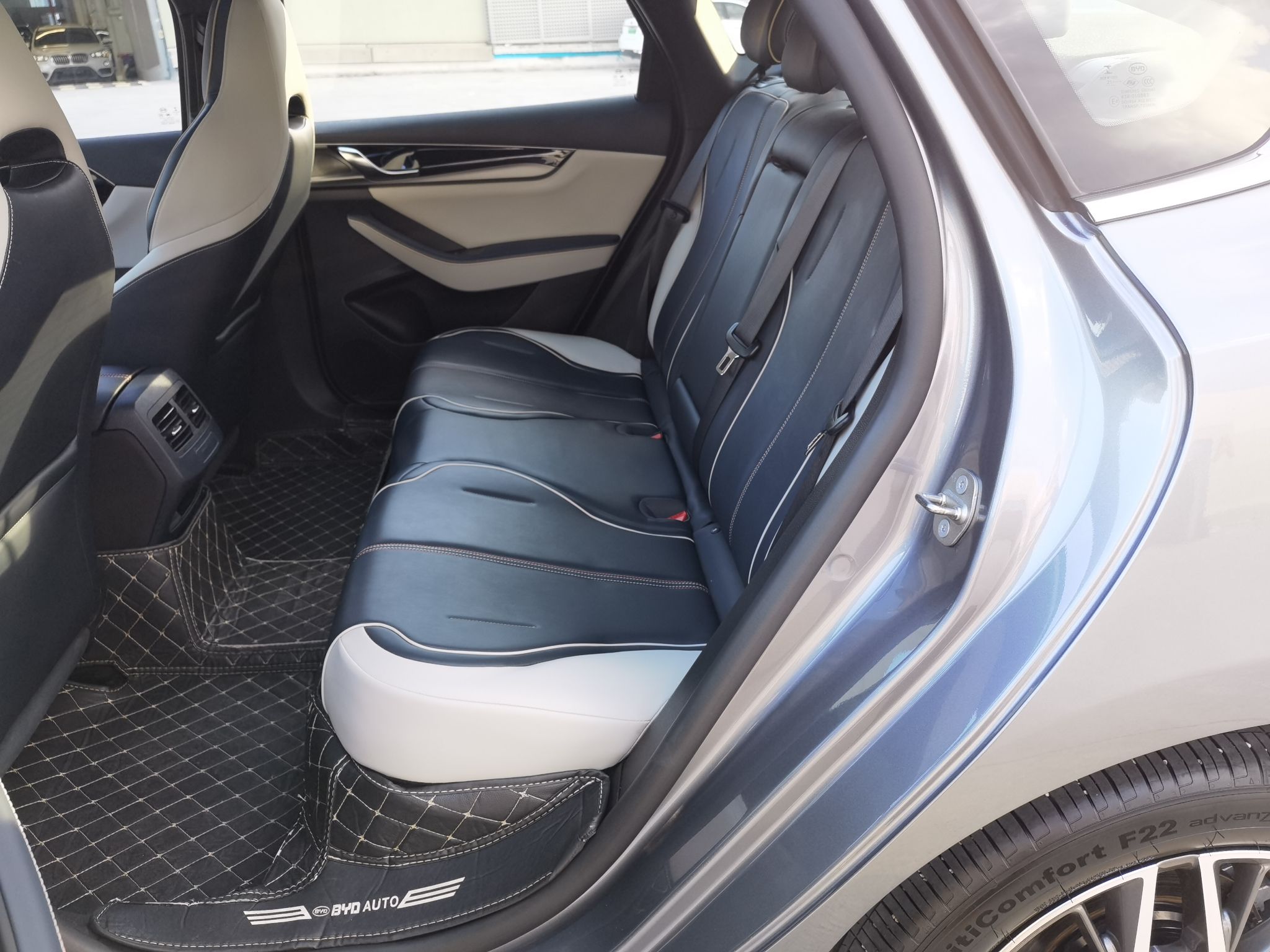 比亚迪 秦PLUS 2021款 DM-i 120KM 旗舰型