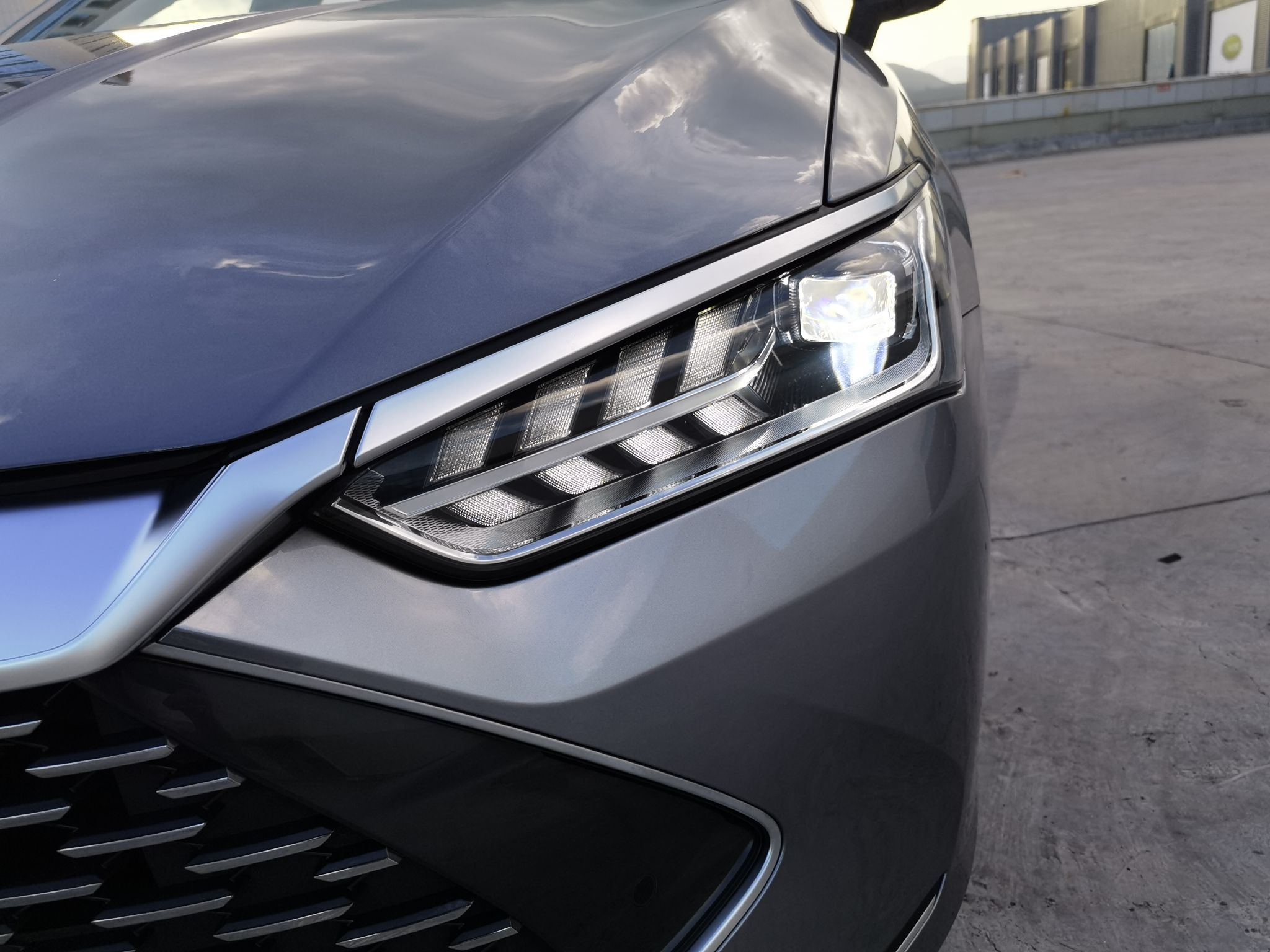 比亚迪 秦PLUS 2021款 DM-i 120KM 旗舰型