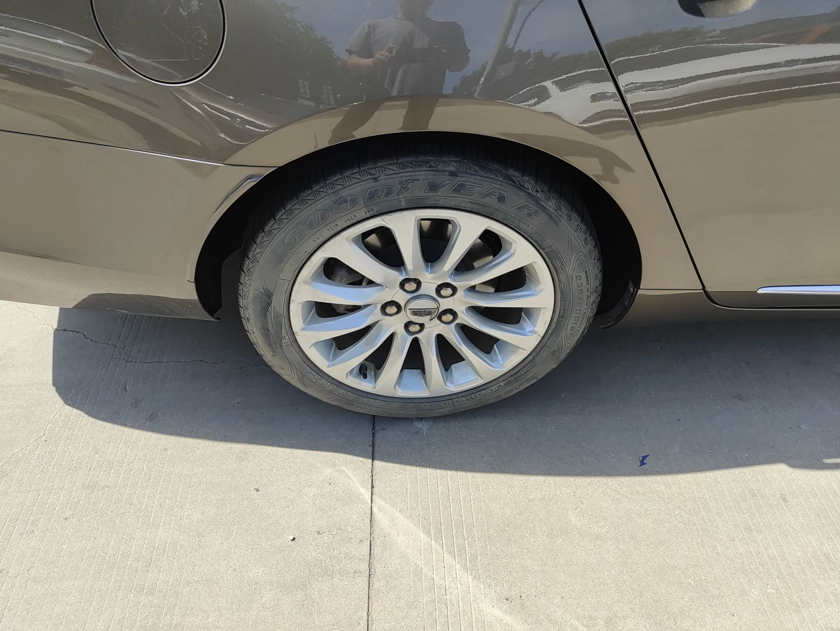 凯迪拉克XTS 2018款 28T 精英型