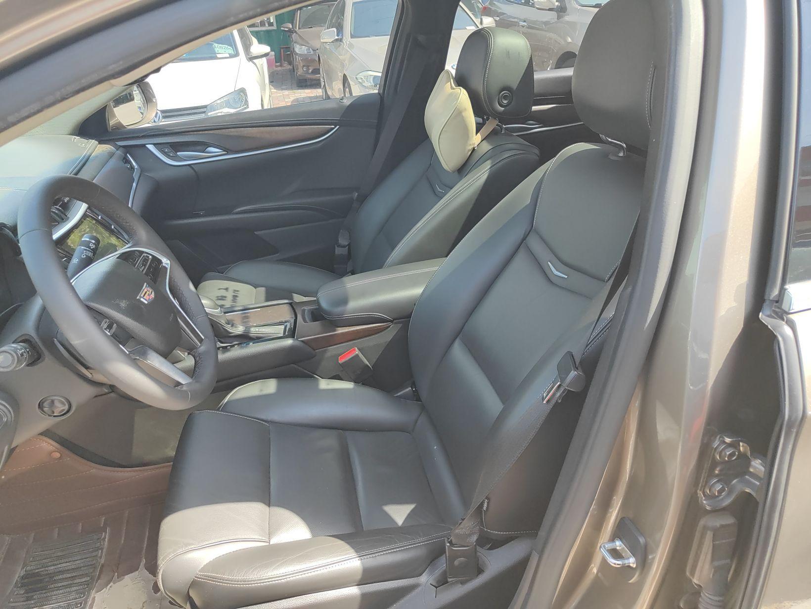 凯迪拉克XTS 2018款 28T 精英型