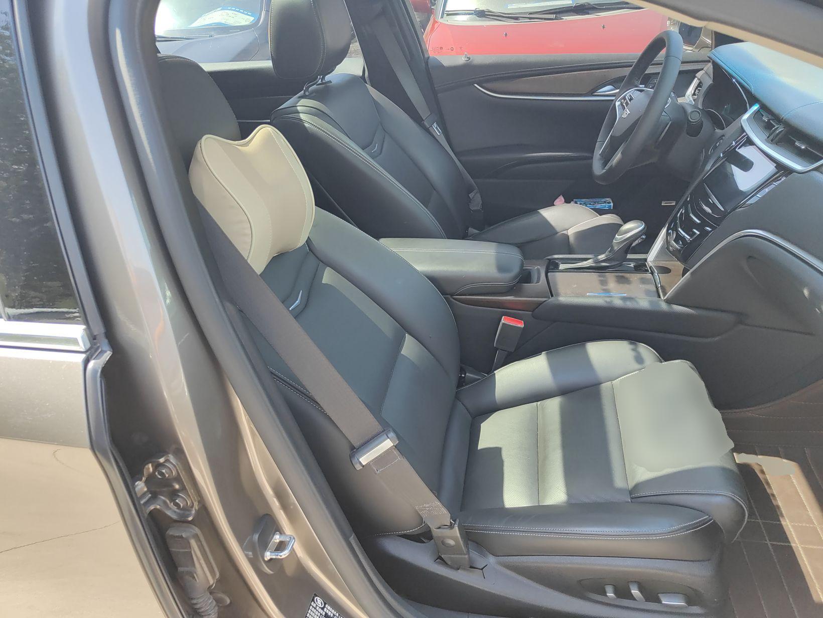 凯迪拉克XTS 2018款 28T 精英型