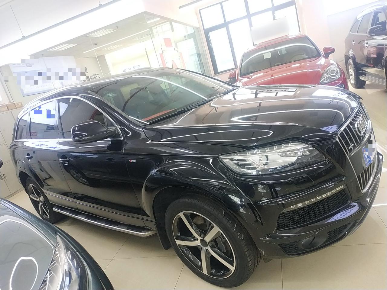 奥迪Q7 2014款 35 TDI 运动型(进口)