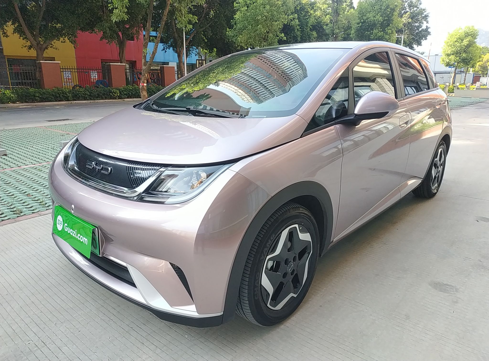 比亚迪 海豚 2021款 405km 时尚版