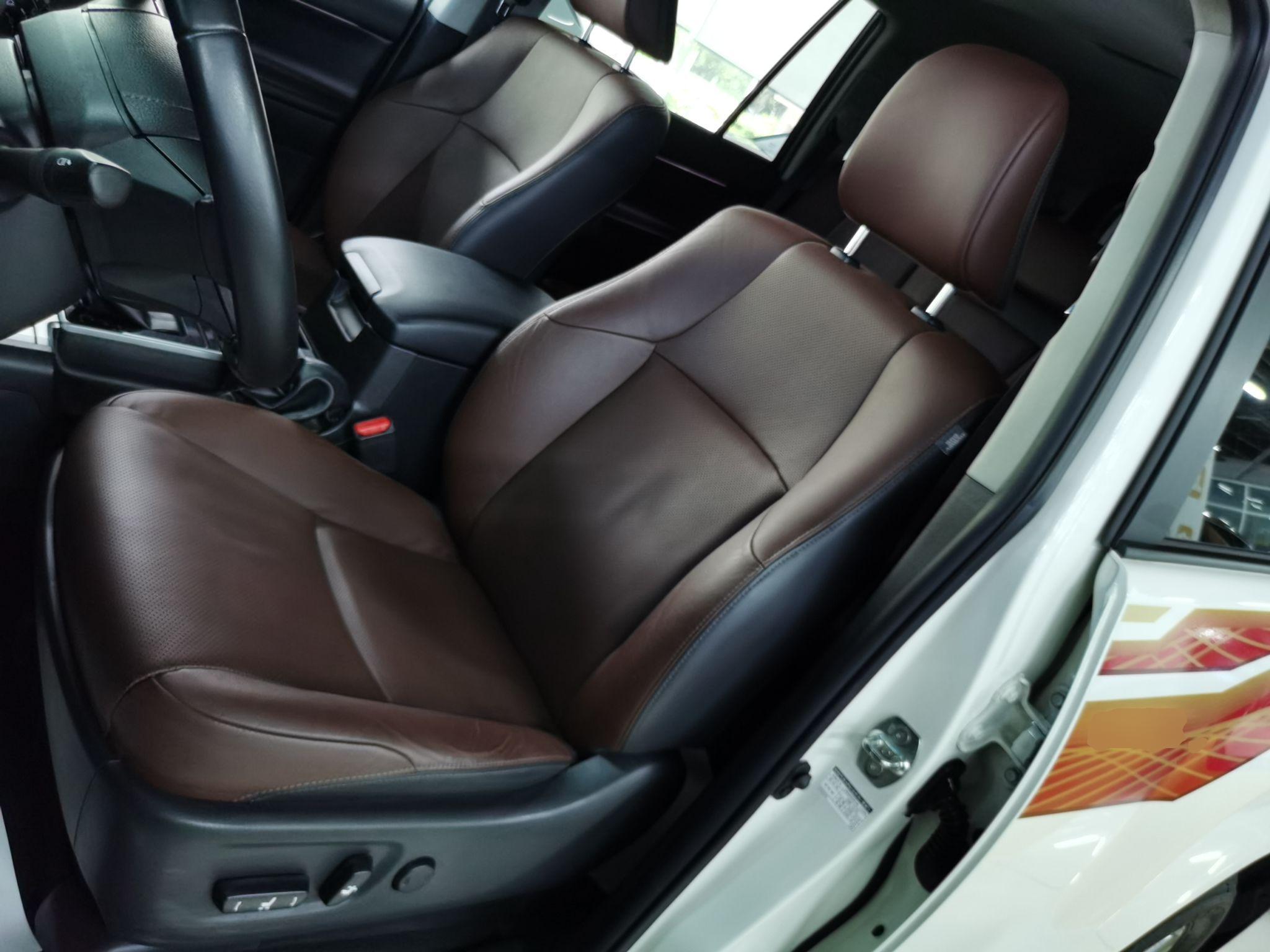 丰田 普拉多 2019款 3.5L 自动TX-L尊享版