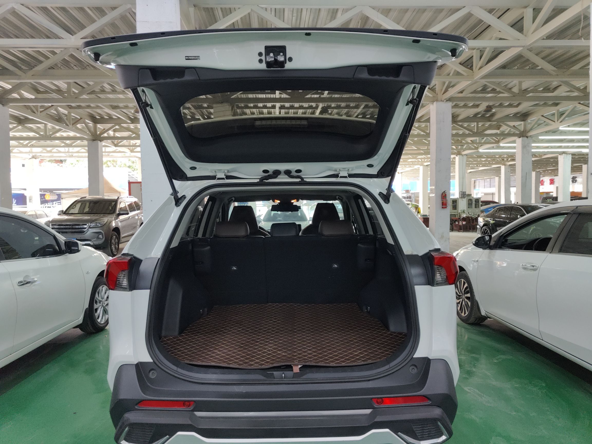 丰田 RAV4 2020款 2.0L CVT两驱风尚版