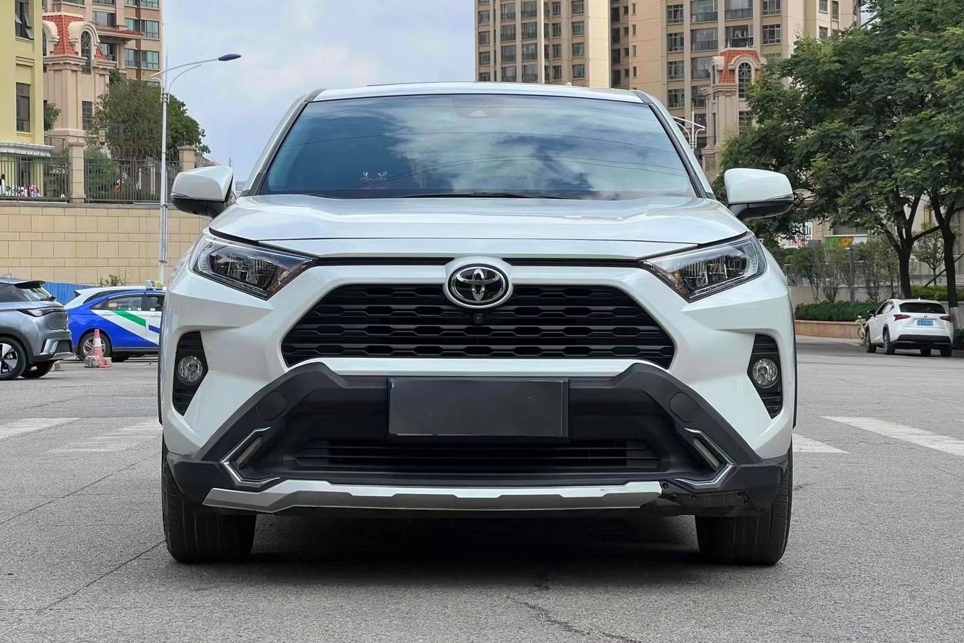 丰田 RAV4 2020款 2.0L CVT两驱风尚版