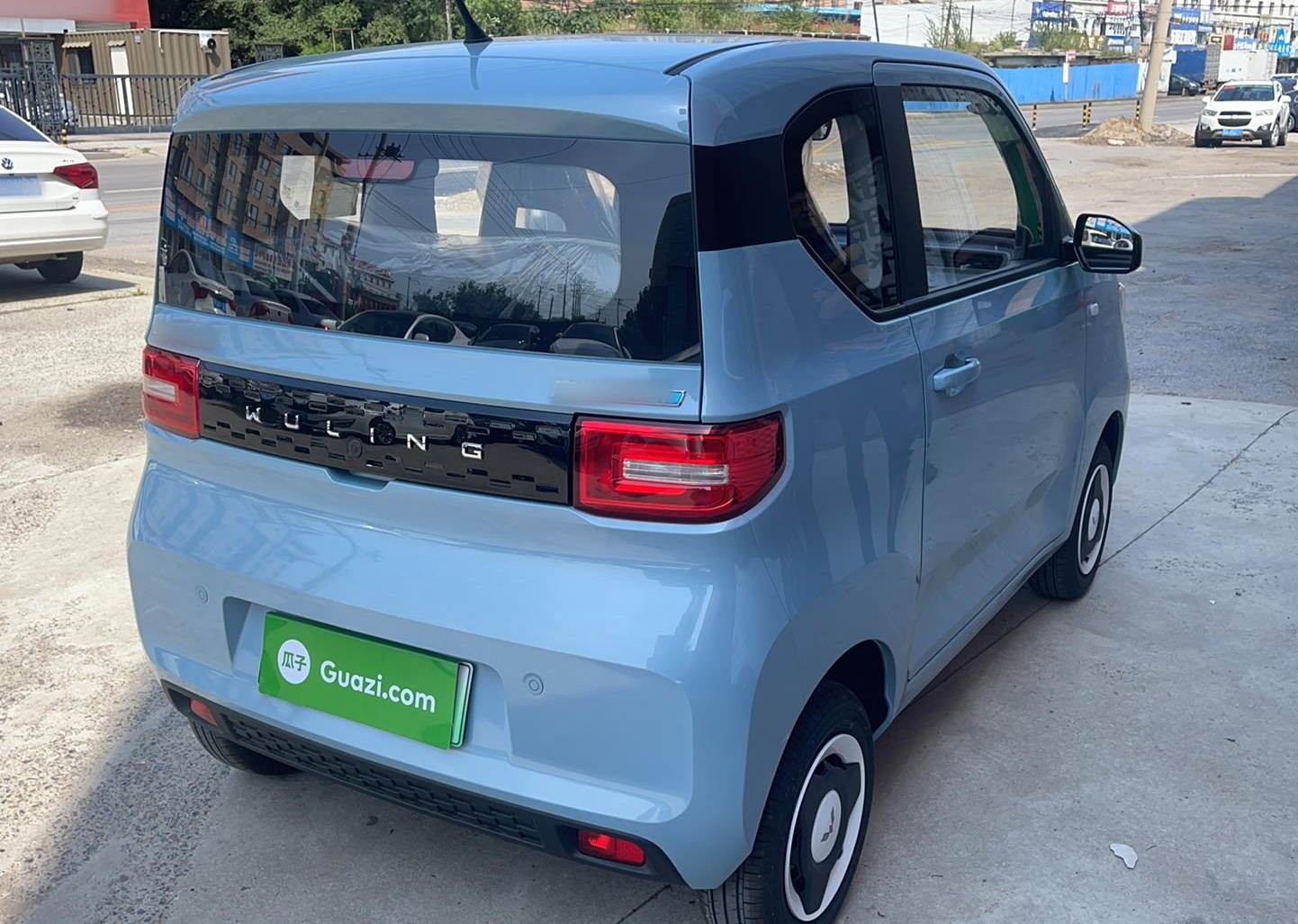 五菱汽车 宏光MINI EV 2022款 轻松款 磷酸铁锂