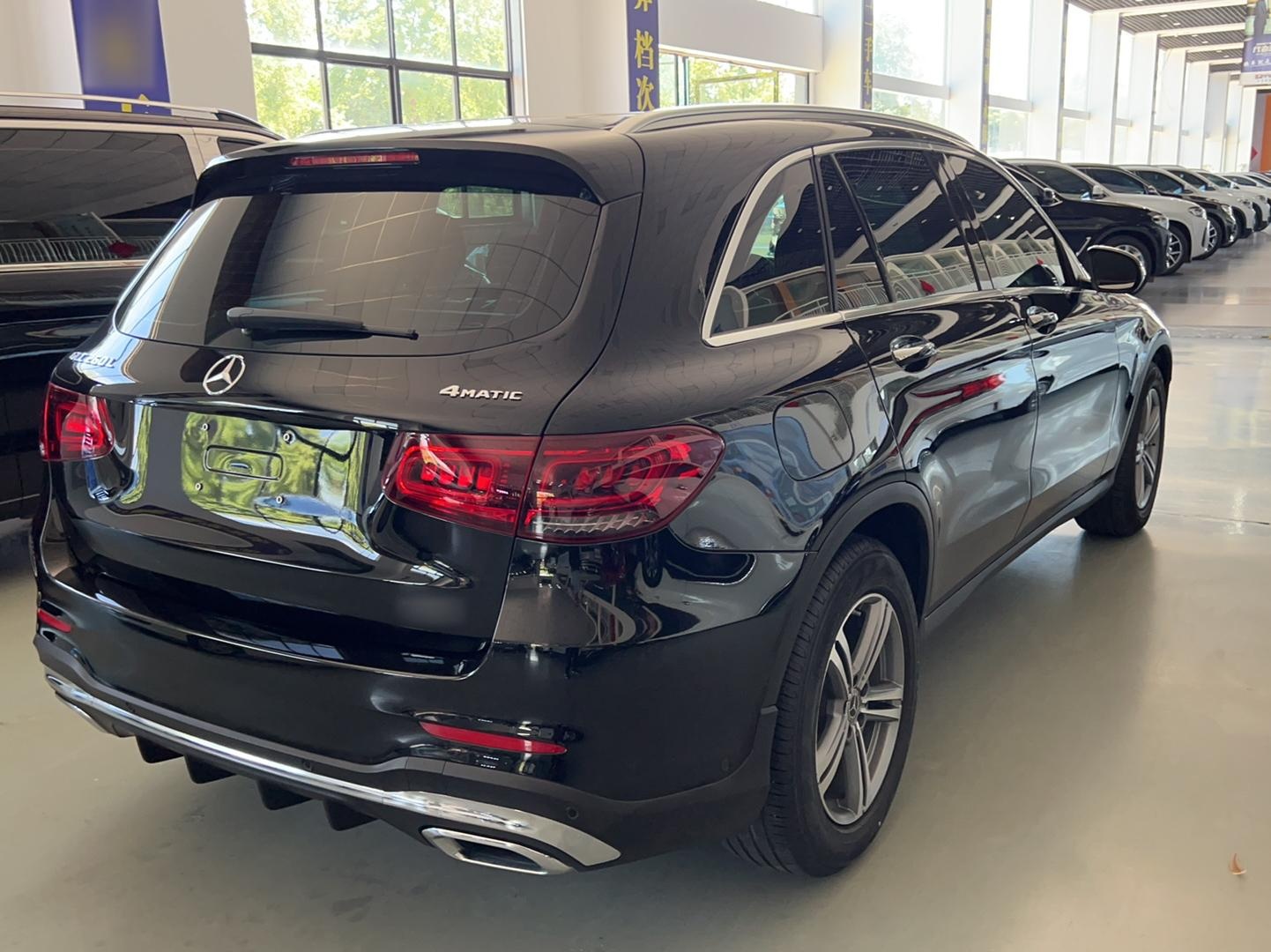 奔驰GLC级 2020款 GLC 260 L 4MATIC 豪华型