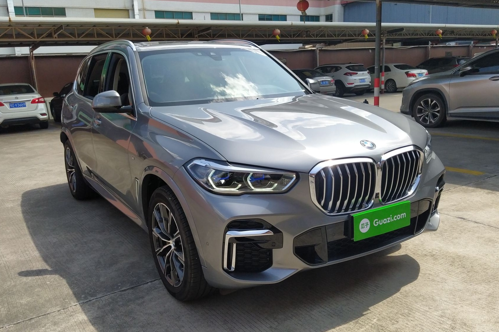 宝马X5 2022款 改款 xDrive 30Li 尊享型M运动套装