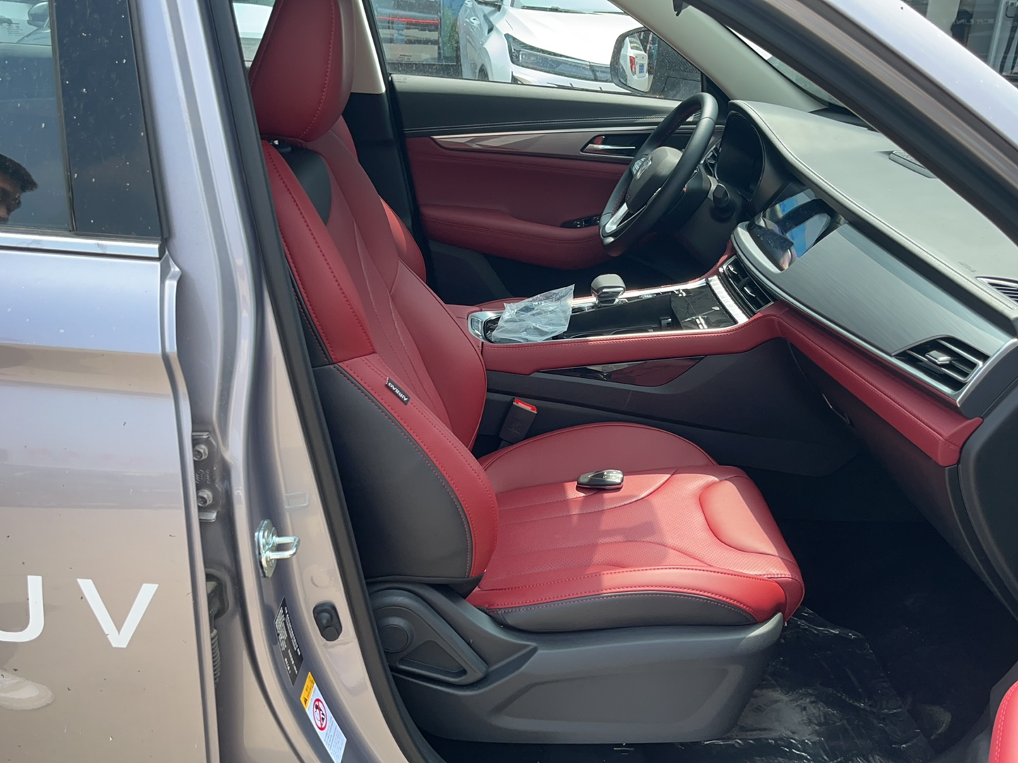 长安CS85 COUPE 2023款 1.5T DCT豪华型