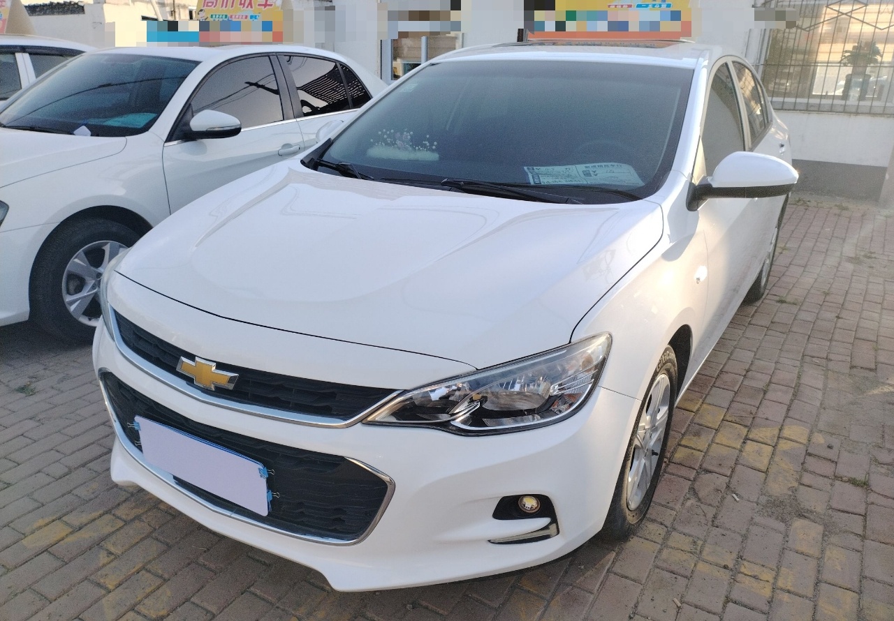 雪佛兰 科沃兹 2019款 320 自动欣享天窗版