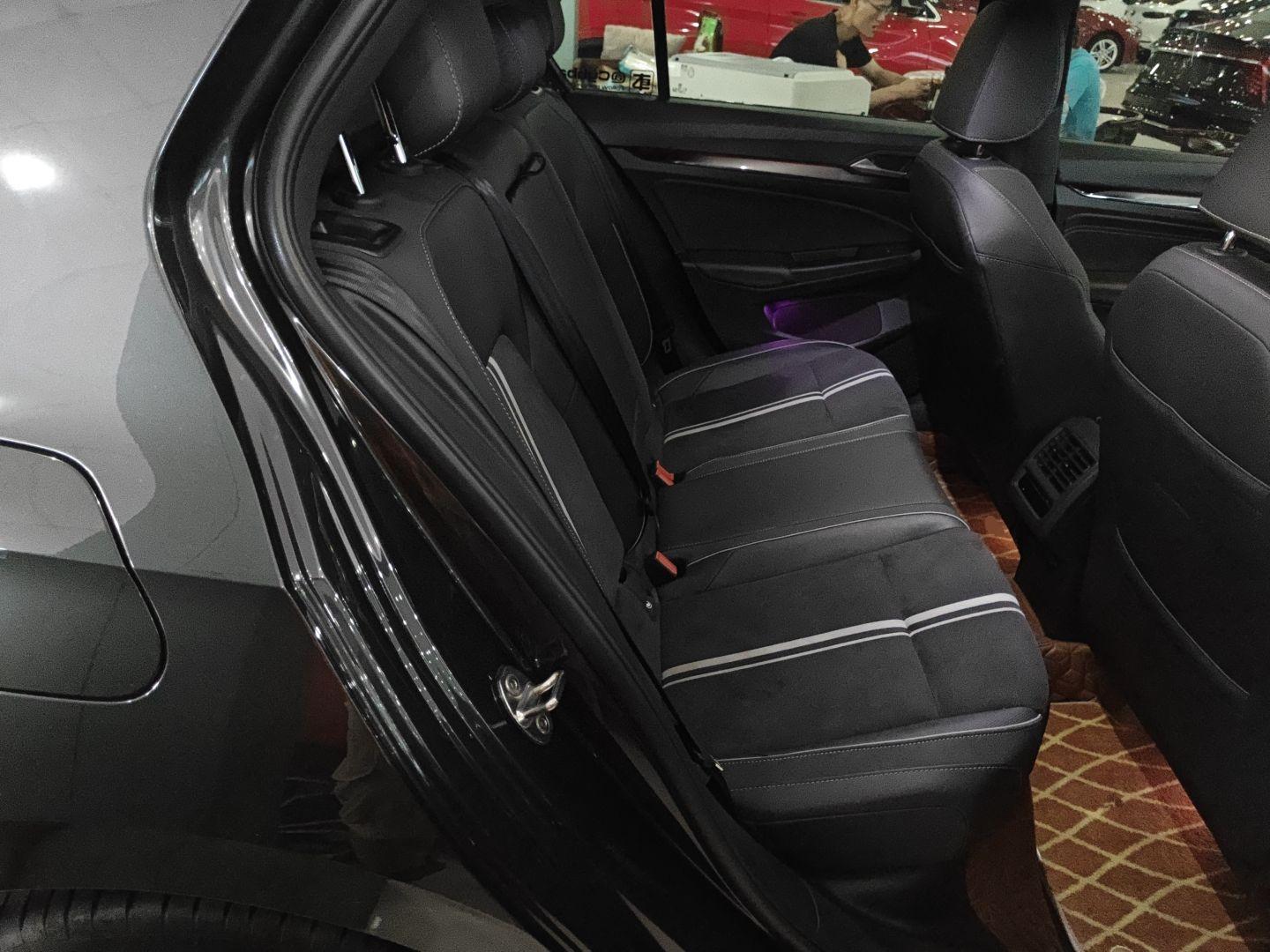 大众 高尔夫 2021款 280TSI DSG R-Line