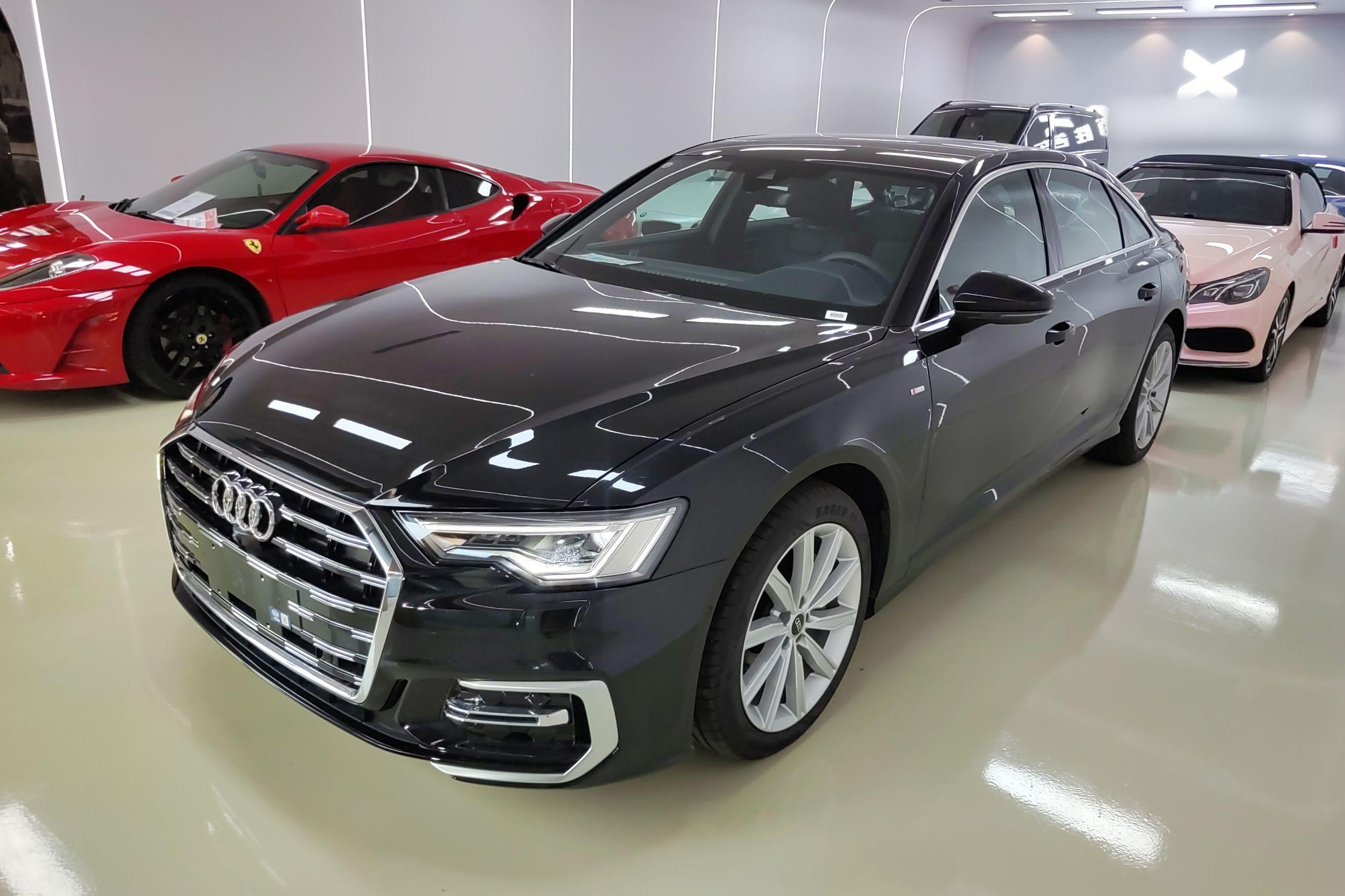 奥迪A6L 2023款 改款 45 TFSI 臻选动感型