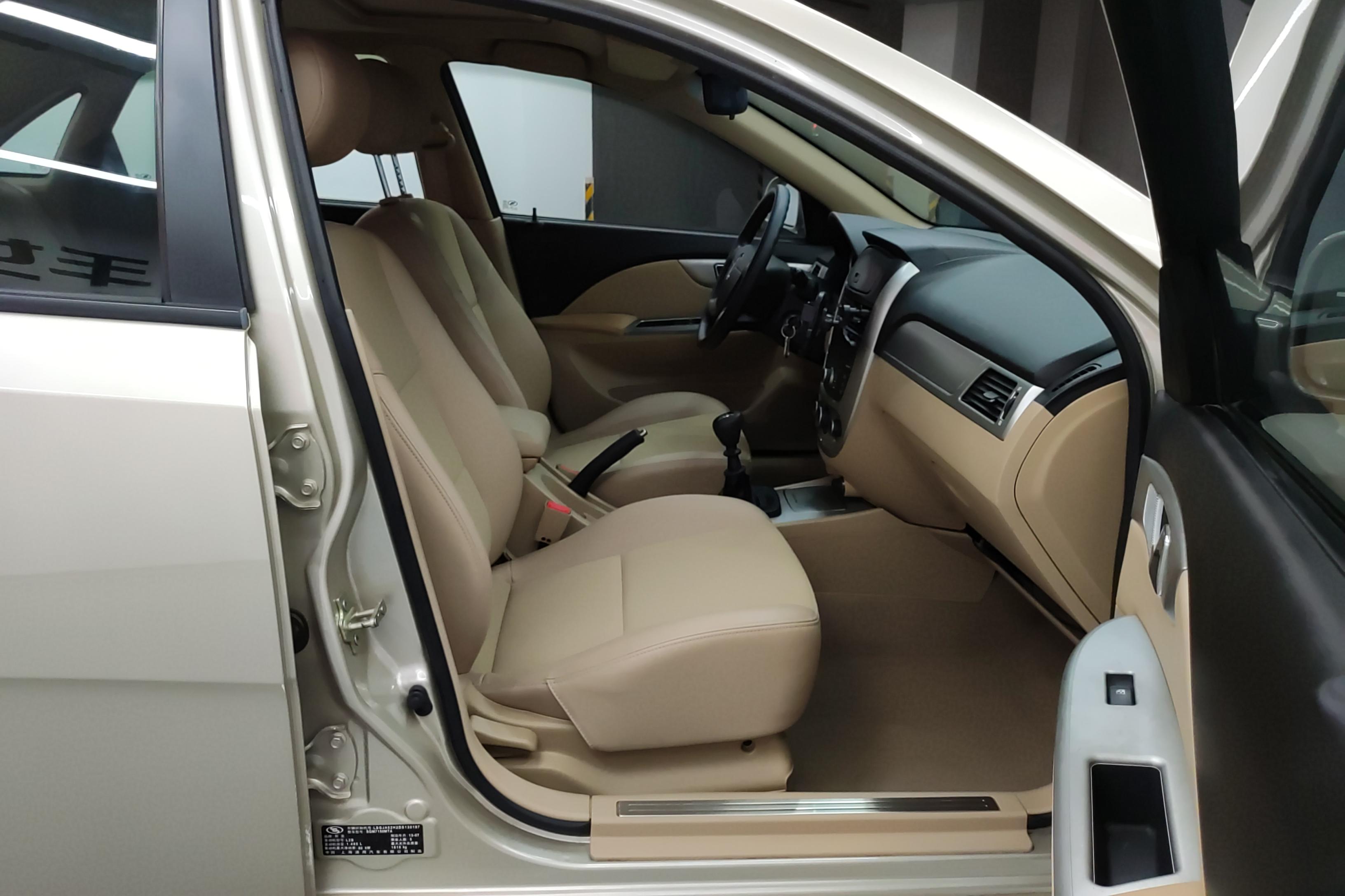 别克 凯越 2013款 1.5L 手动经典型