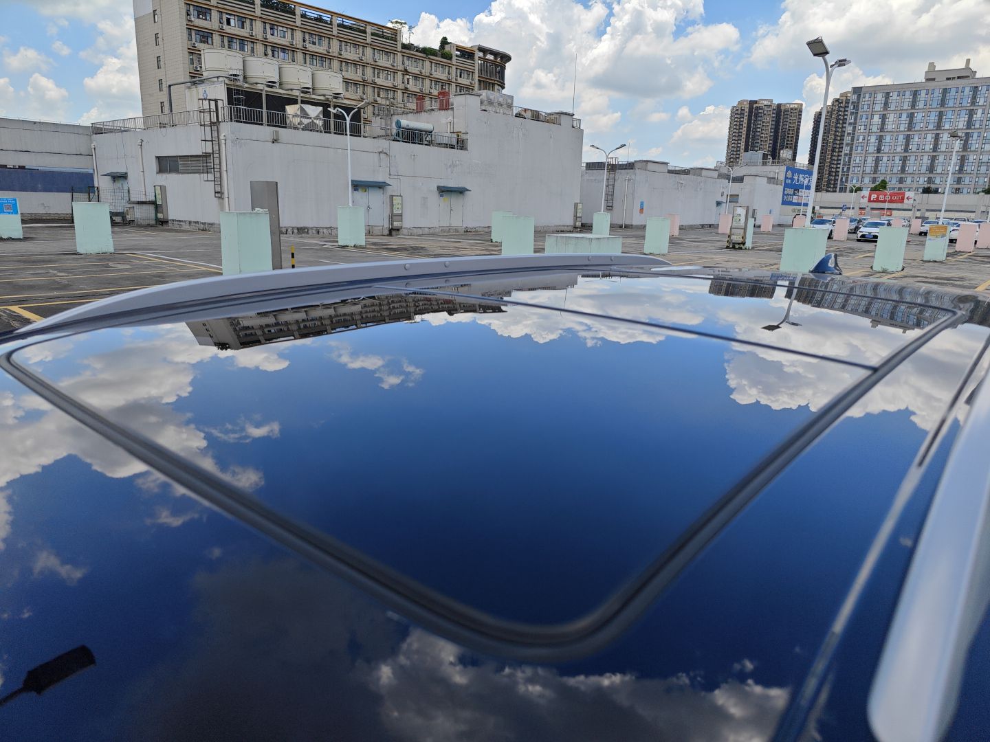 别克 昂科旗 2020款 28T 四驱尊贵型