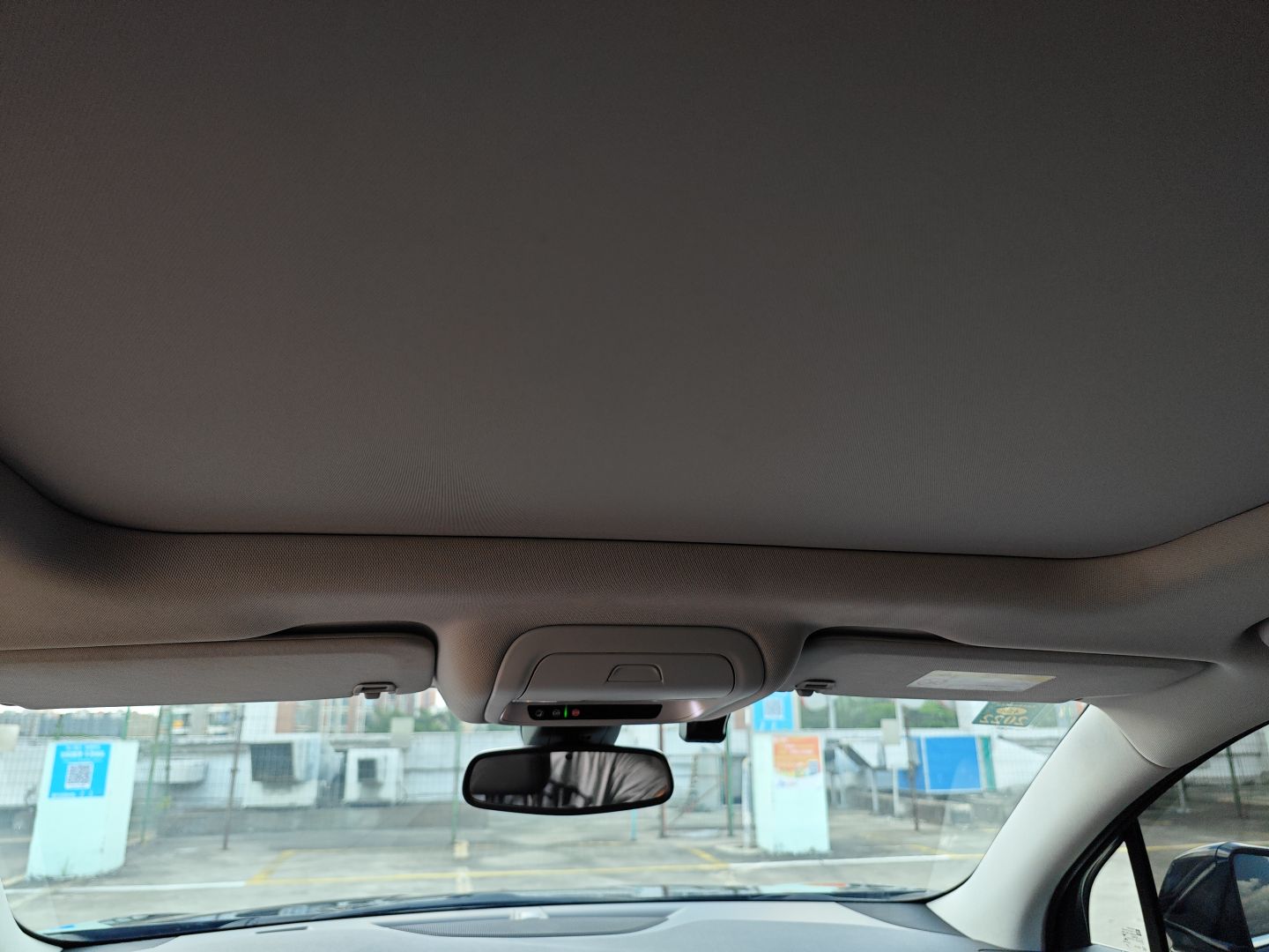 别克 昂科旗 2020款 28T 四驱尊贵型