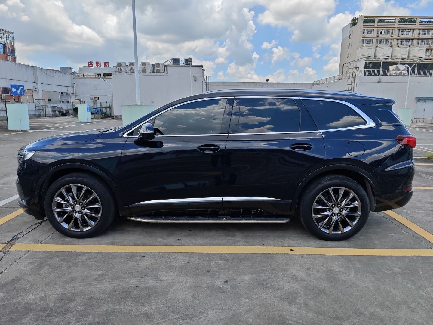 别克 昂科旗 2020款 28T 四驱尊贵型