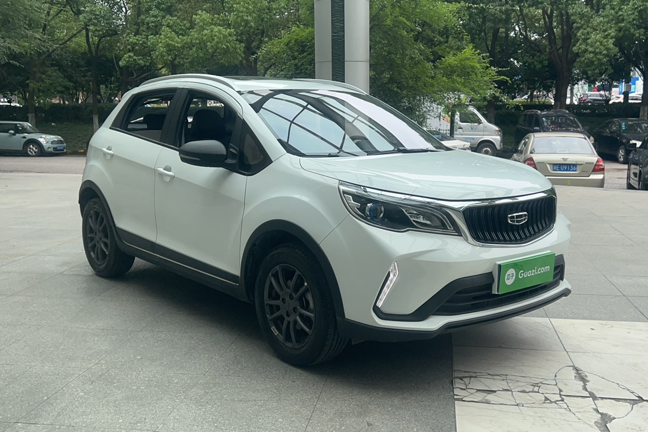 吉利汽车 远景X3 2021款 PRO 1.5L CVT尊贵型