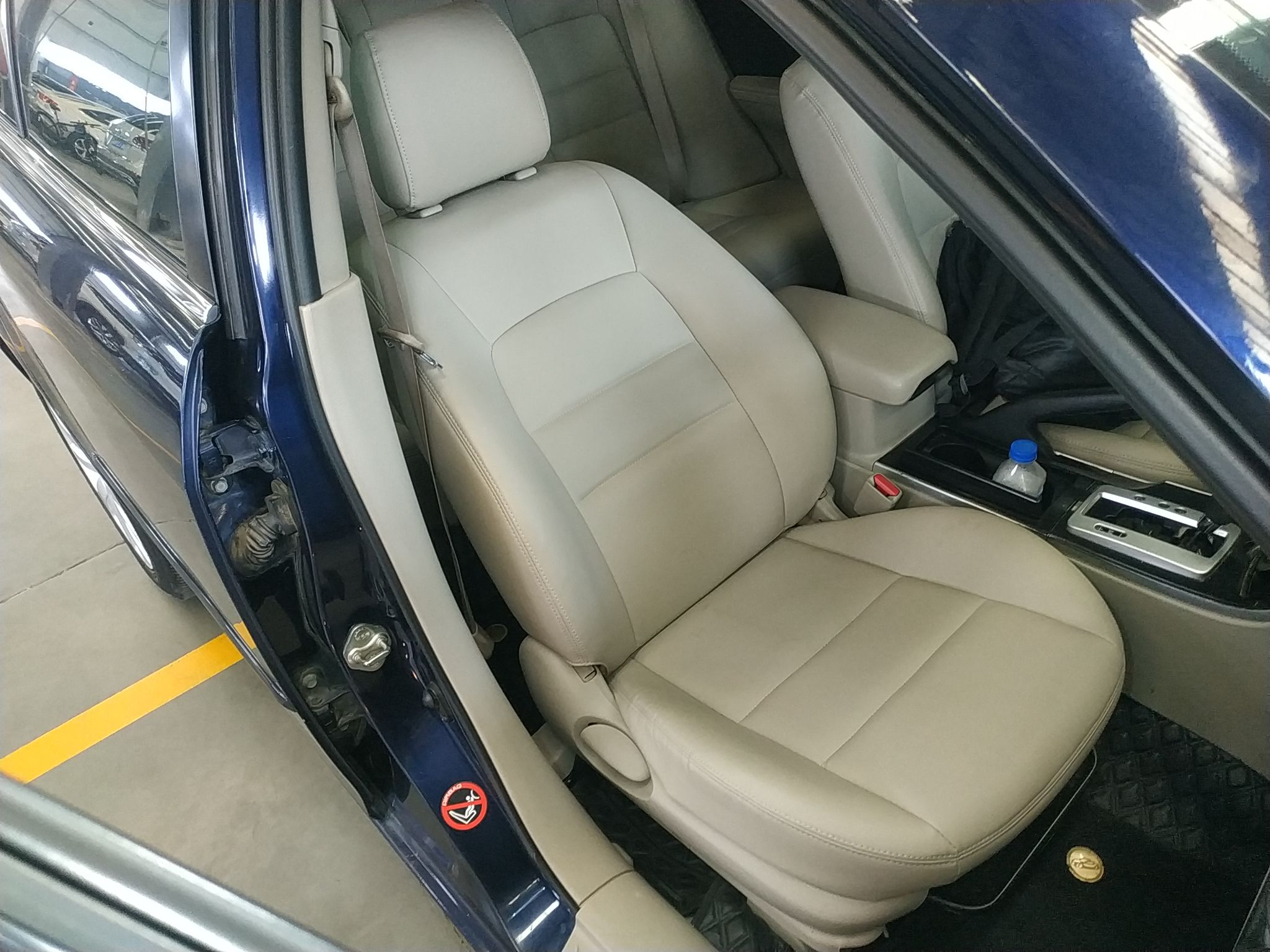 马自达6 2011款 2.0L 自动时尚型