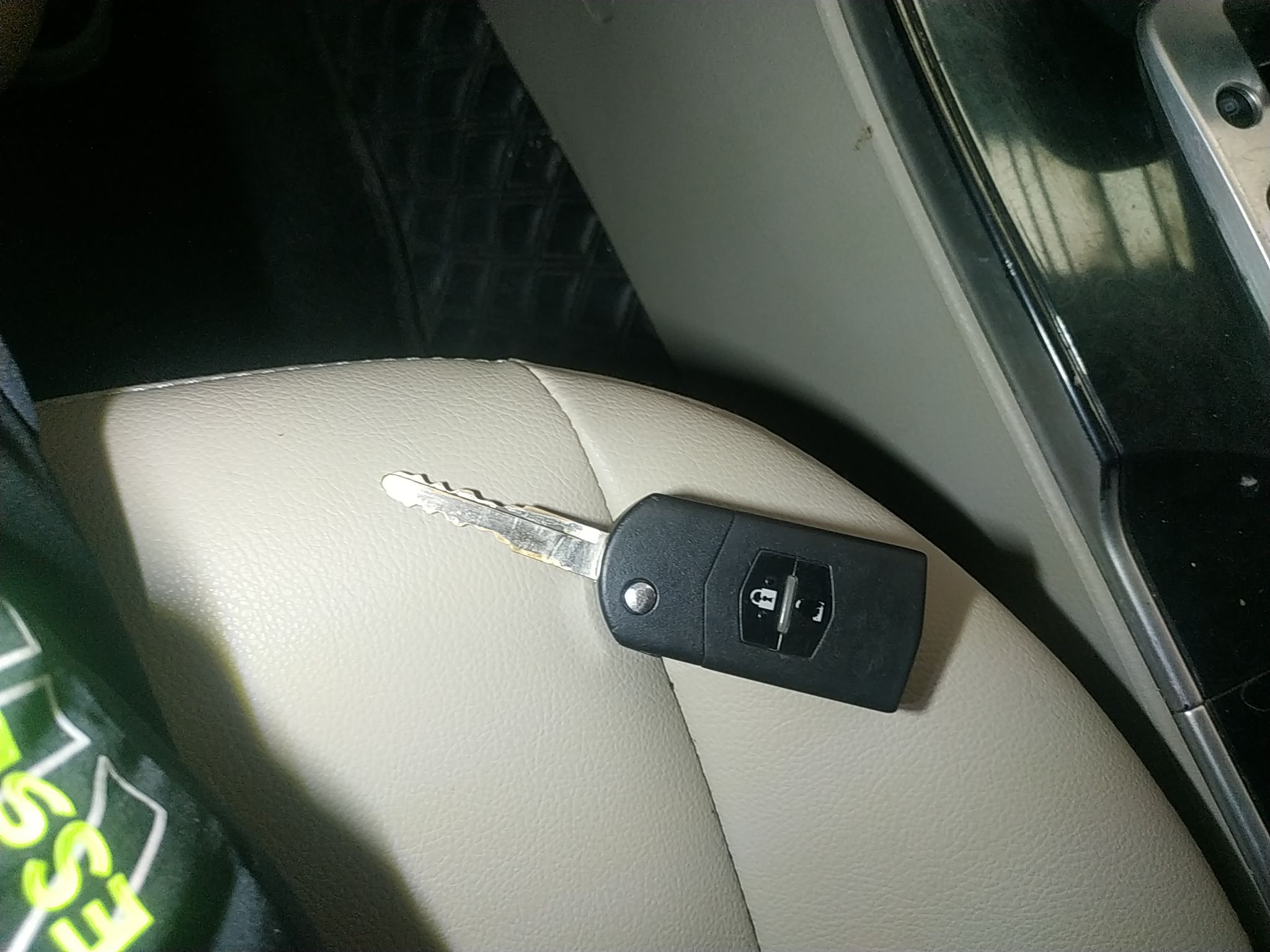 马自达6 2011款 2.0L 自动时尚型