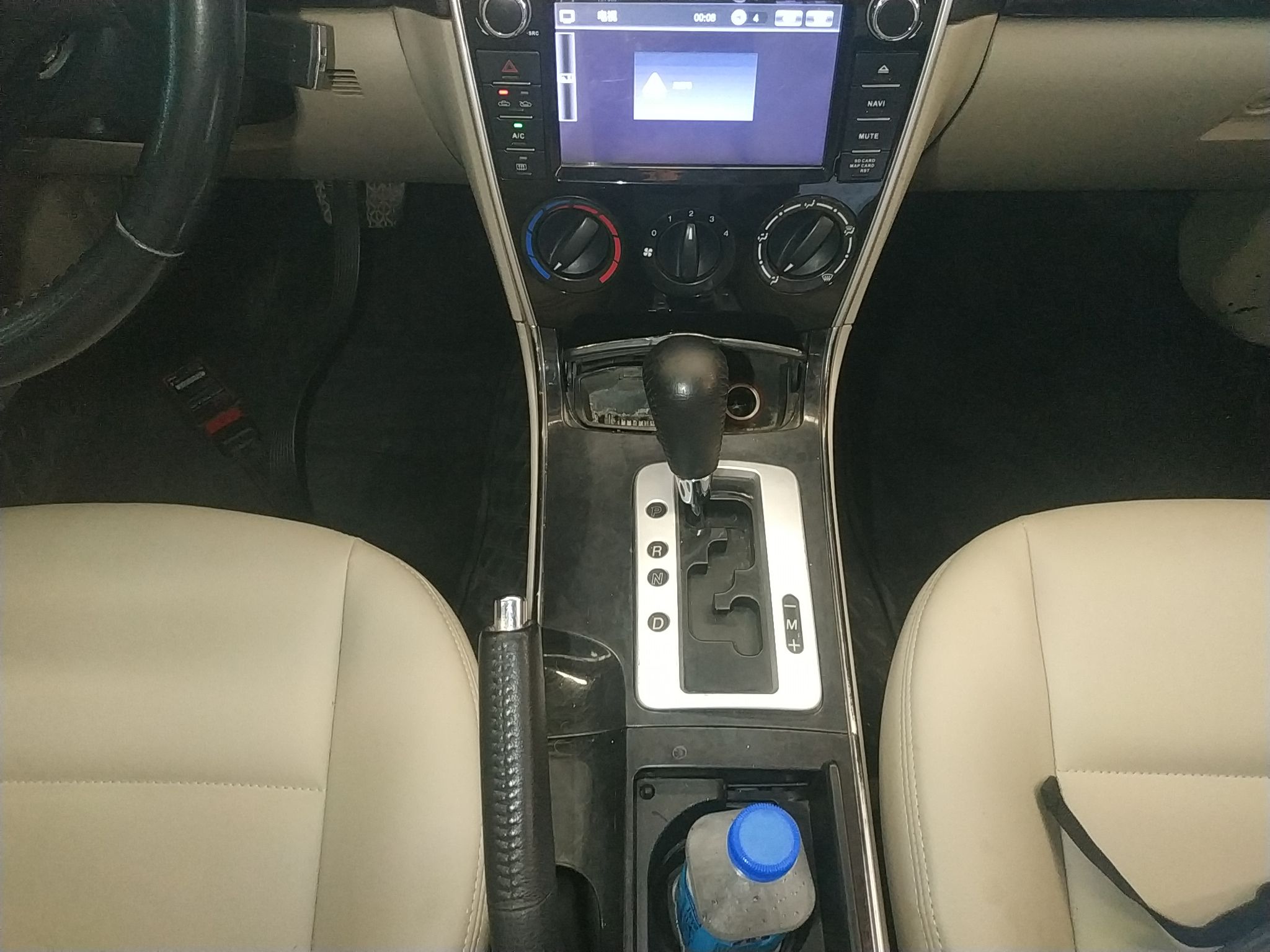 马自达6 2011款 2.0L 自动时尚型