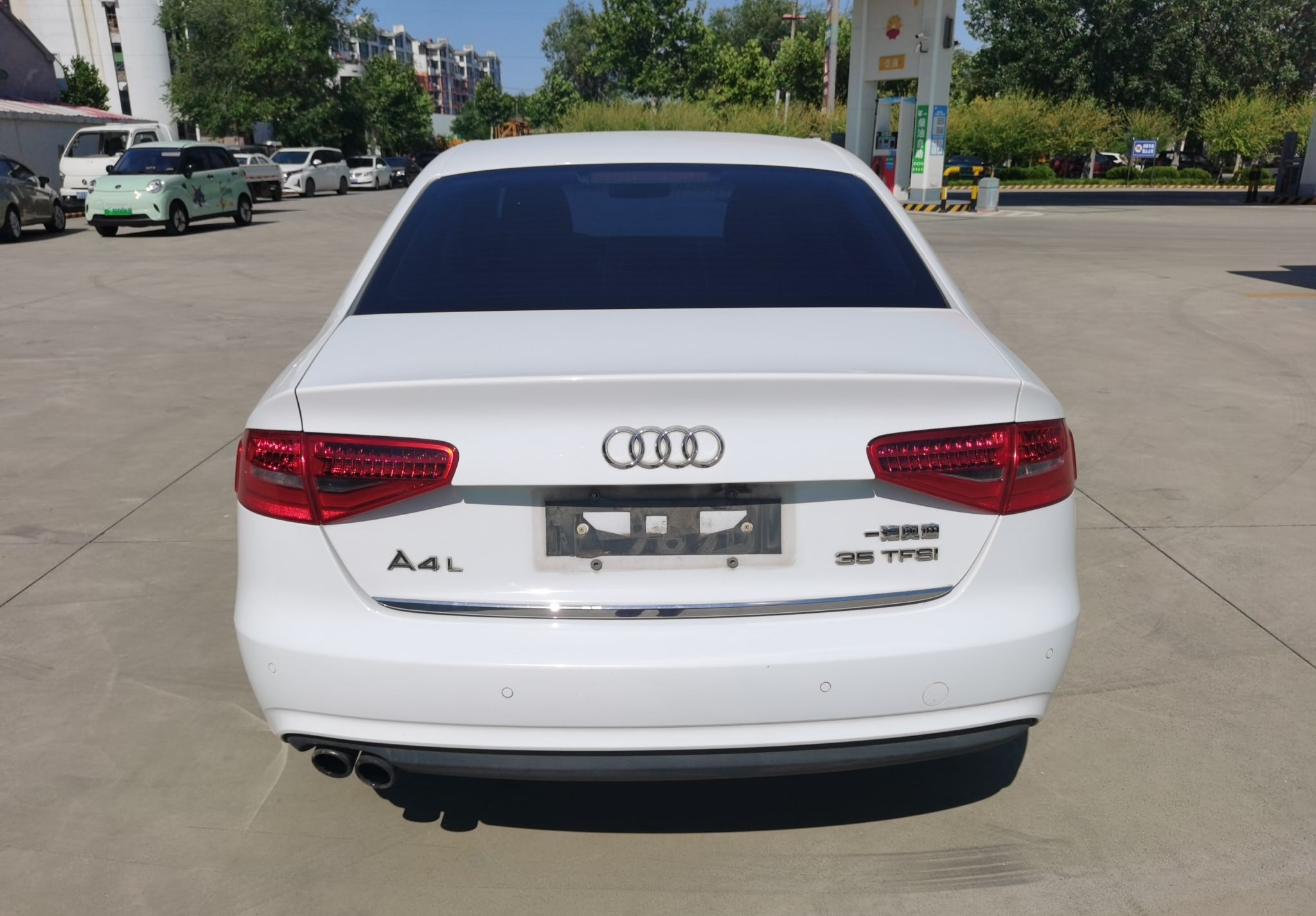 奥迪A4L 2013款 35 TFSI 自动舒适型