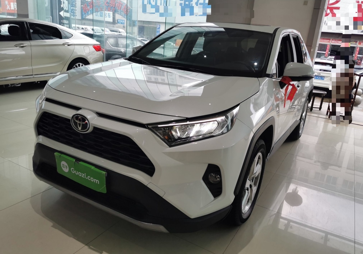 丰田 RAV4 2021款 2.0L CVT两驱风尚版