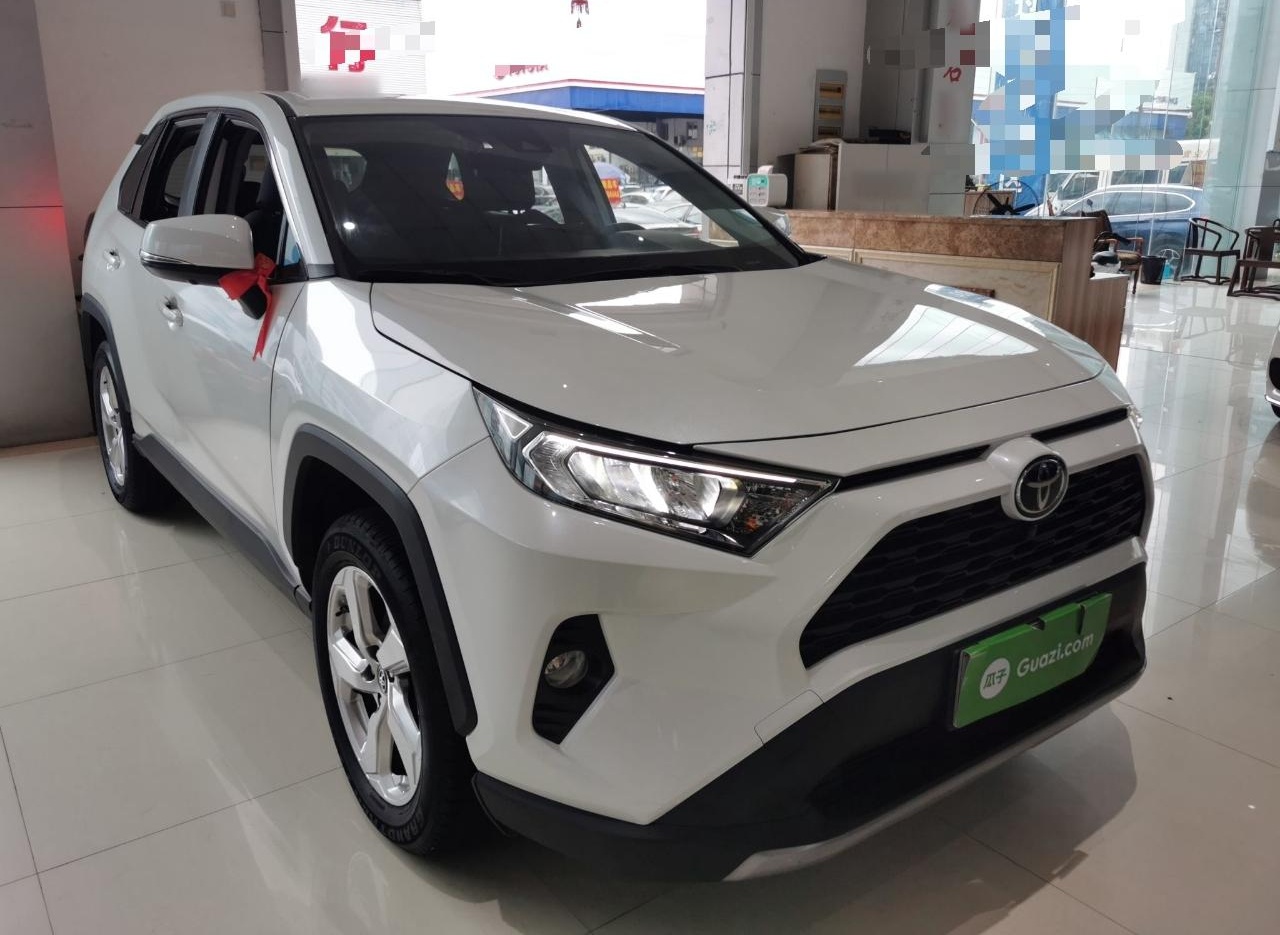 丰田 RAV4 2021款 2.0L CVT两驱风尚版