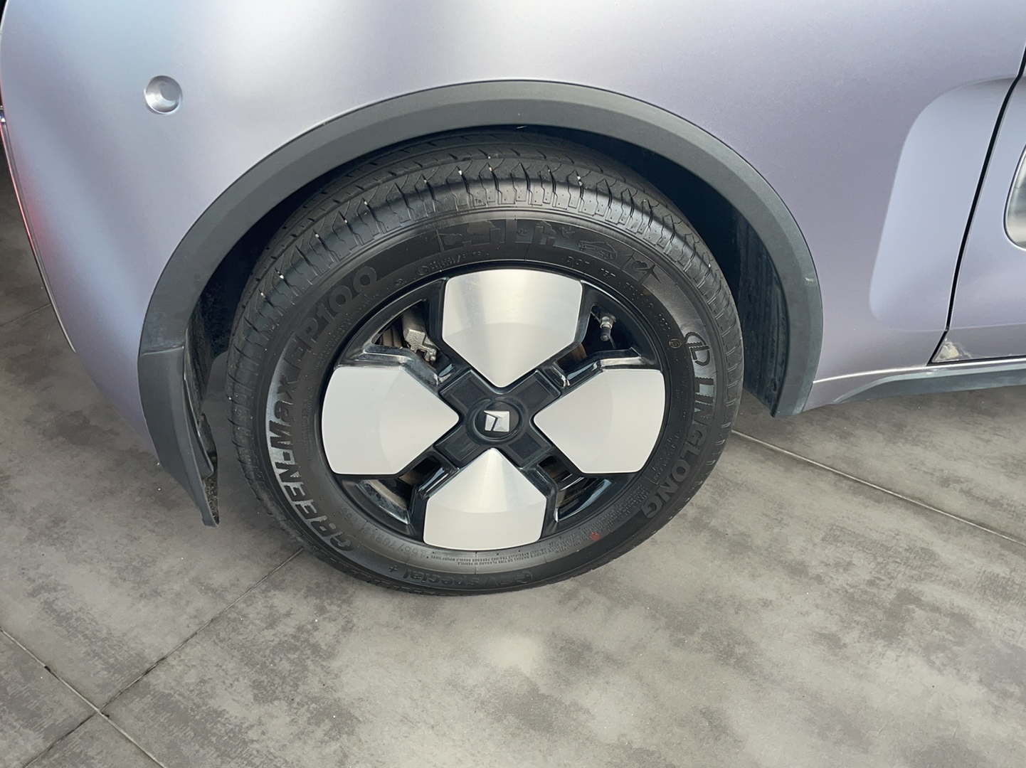 宝骏KiWi EV 2023款 大疆版 磷酸铁锂