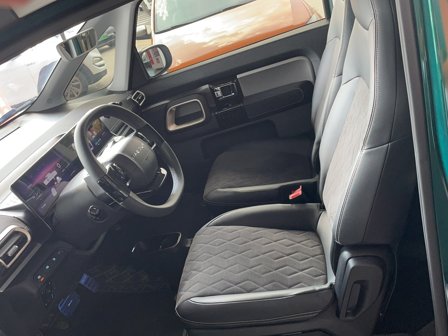 宝骏KiWi EV 2023款 大疆版 磷酸铁锂