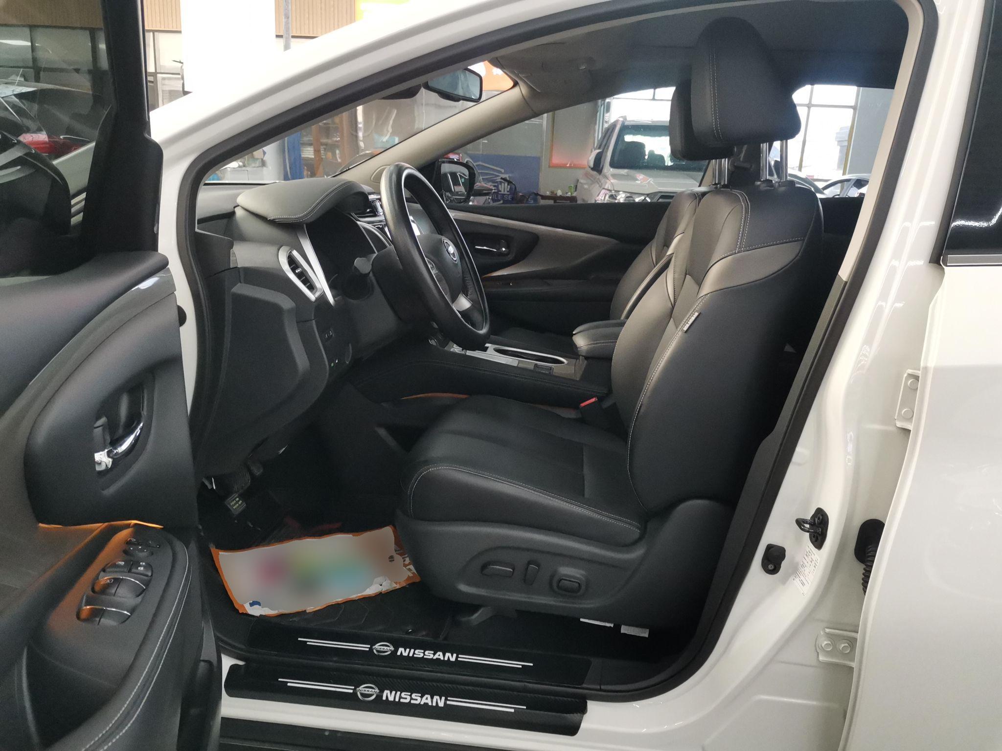 日产 楼兰 2021款 2.5L XL 两驱智联豪华版