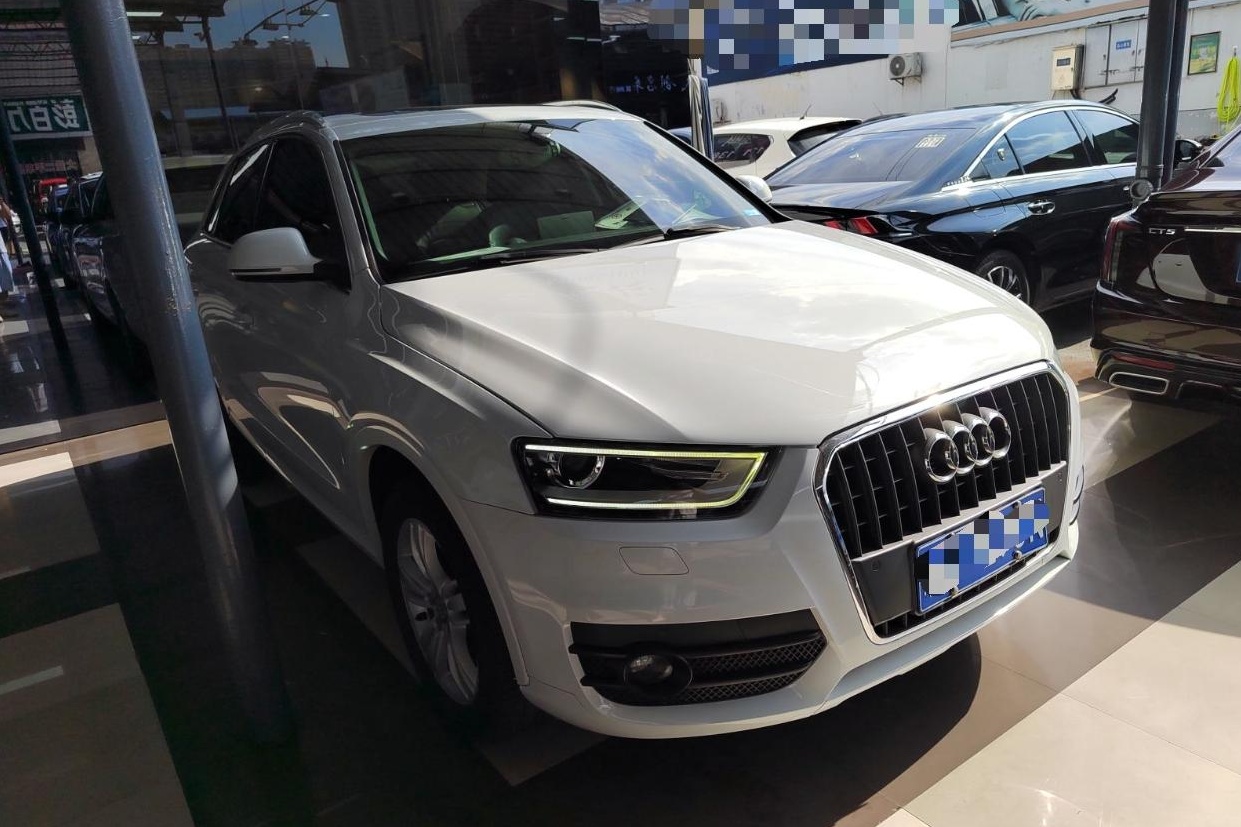 奥迪Q3 2015款 35 TFSI 舒适型