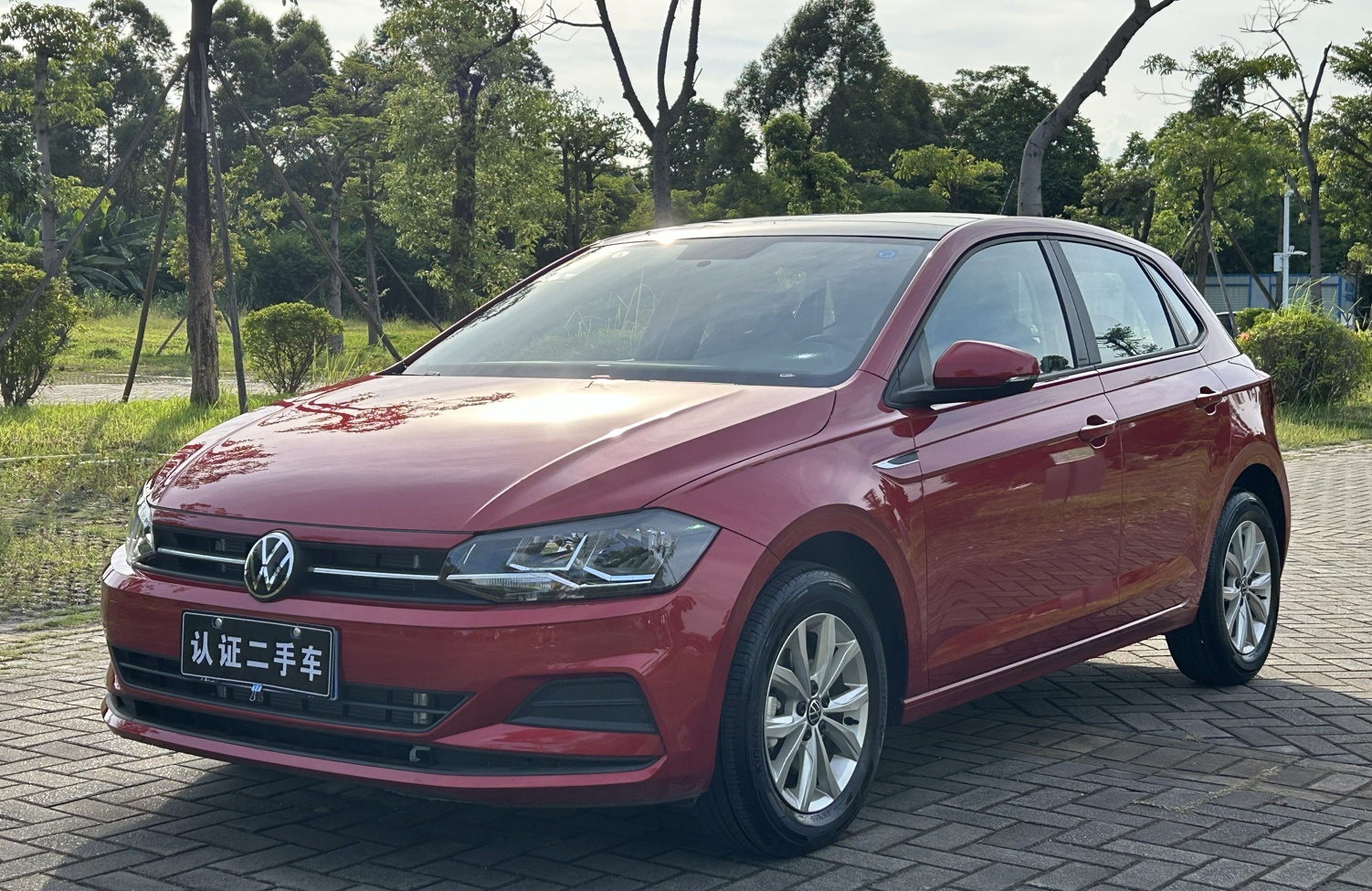 大众POLO 2023款  Plus 1.5L 自动炫彩科技版