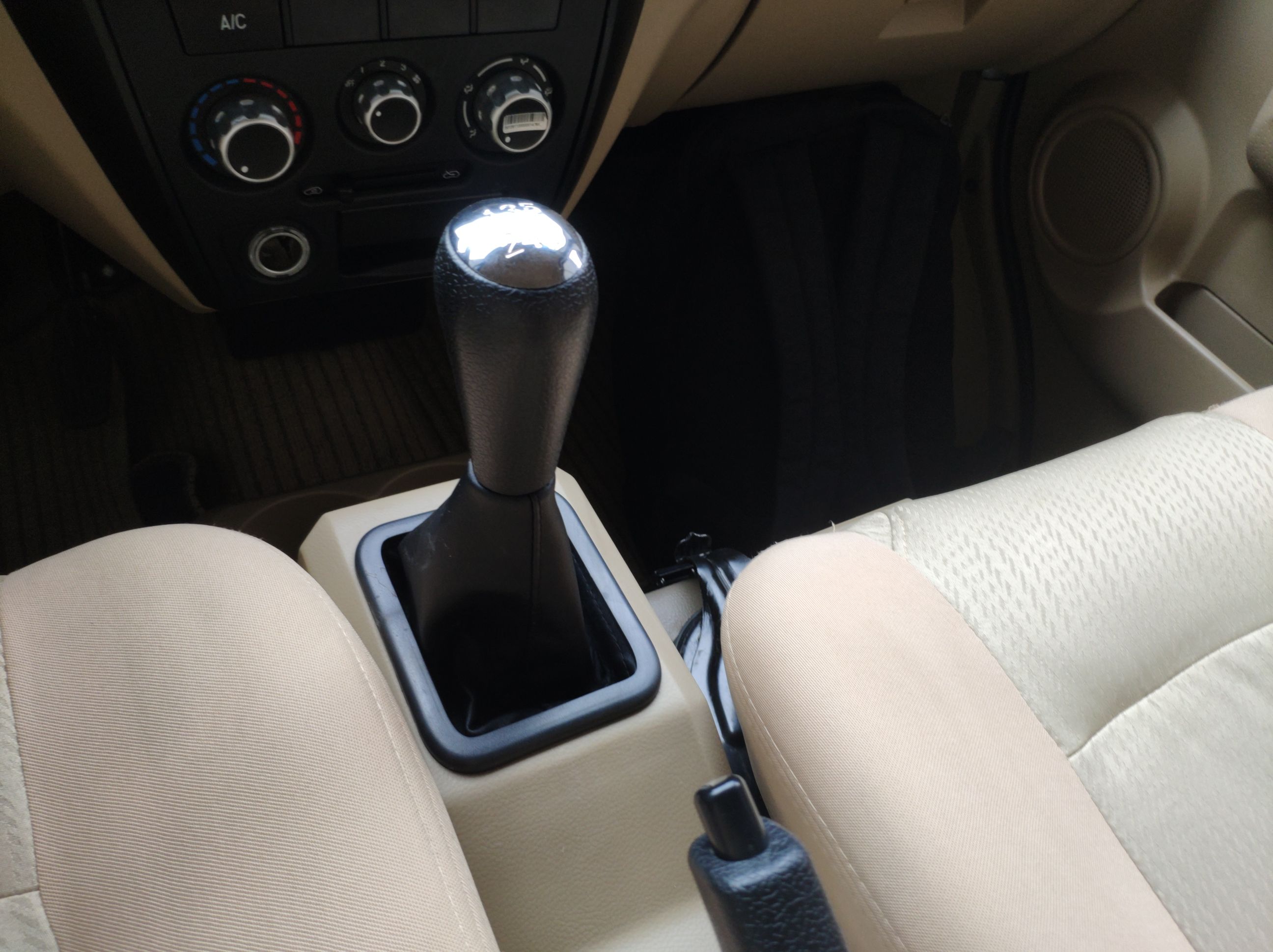 东风小康C37 2018款 1.5L精典型II DK15